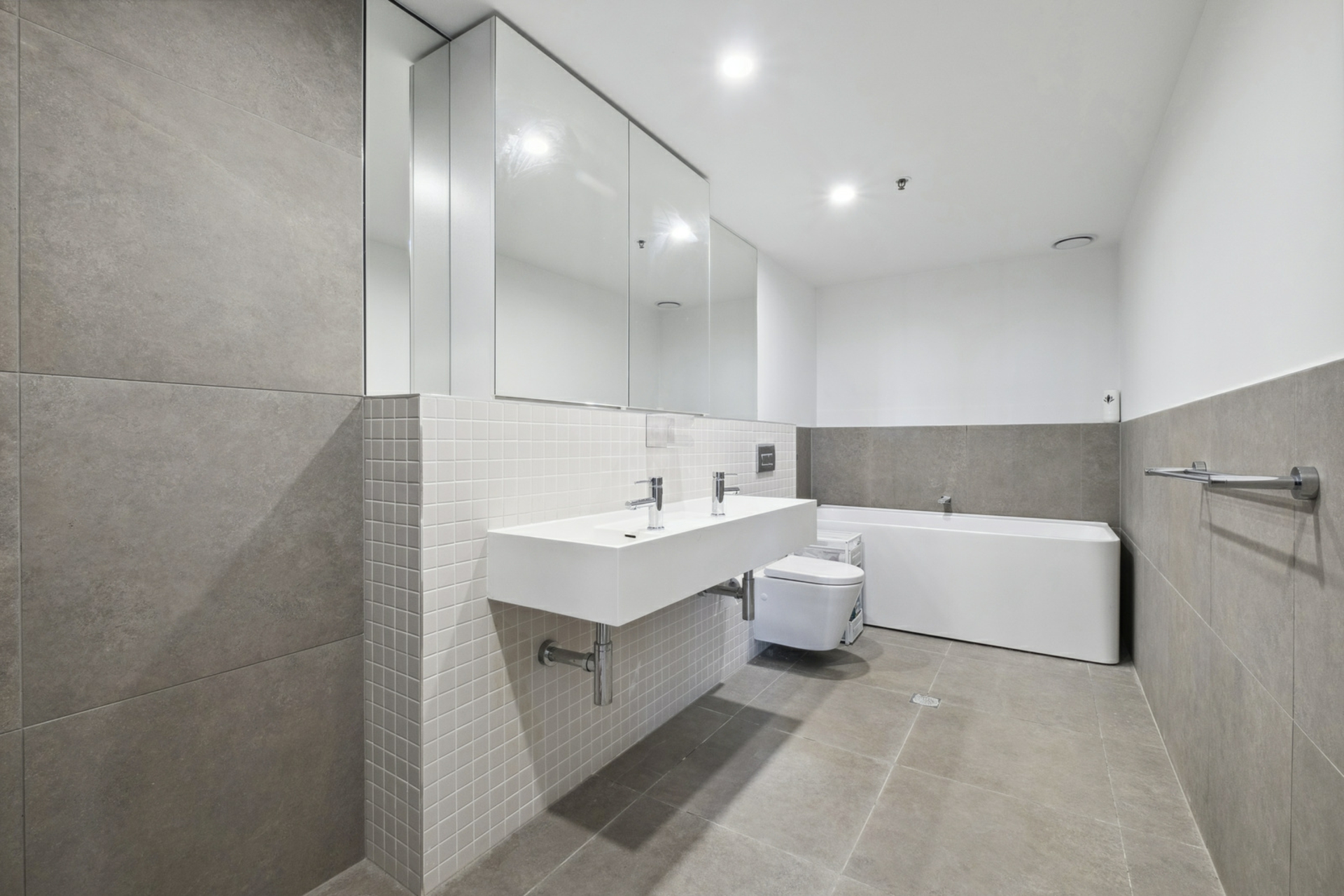 1403/4 Grazier Lane, BELCONNEN