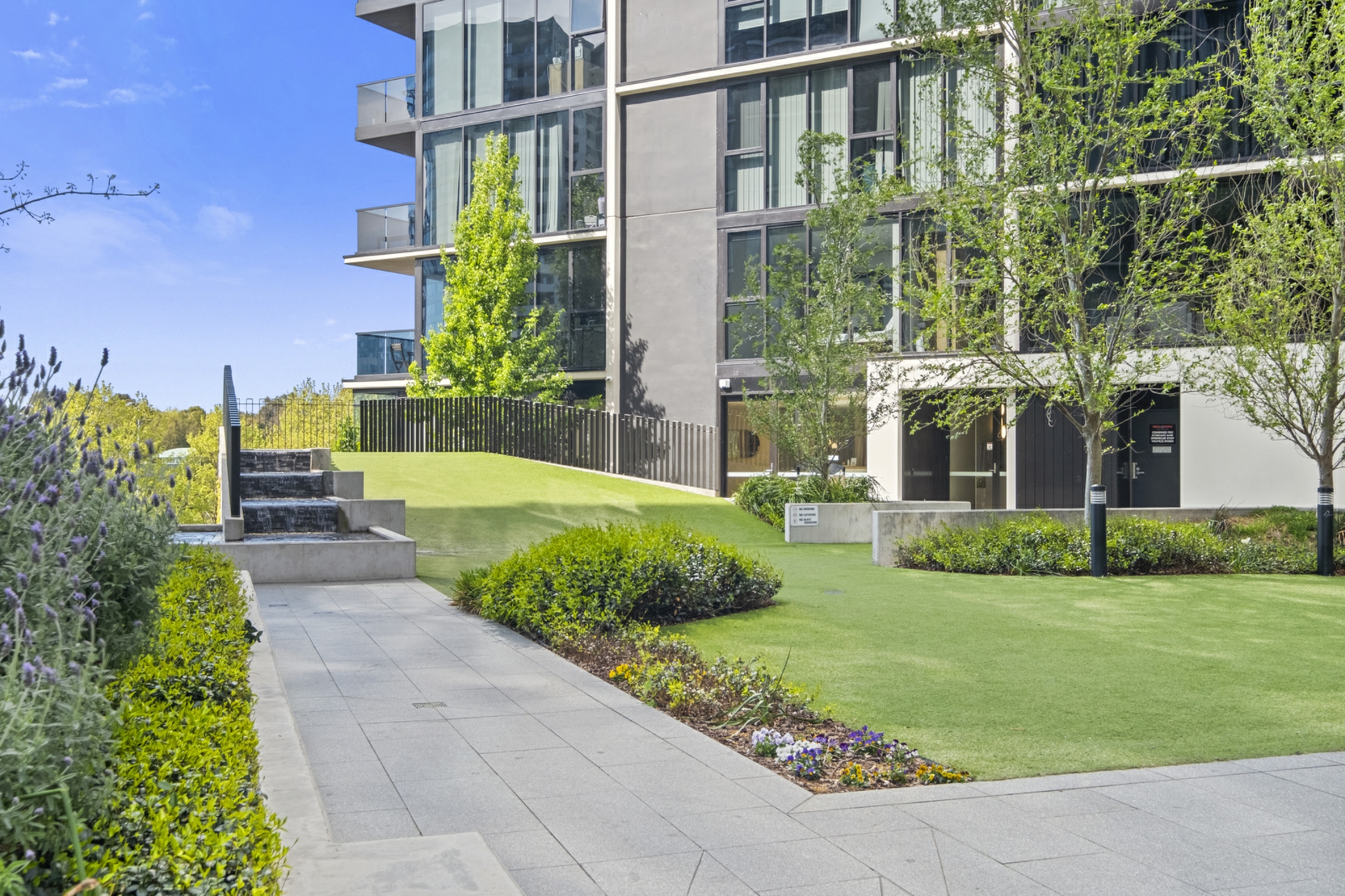 1403/4 Grazier Lane, BELCONNEN