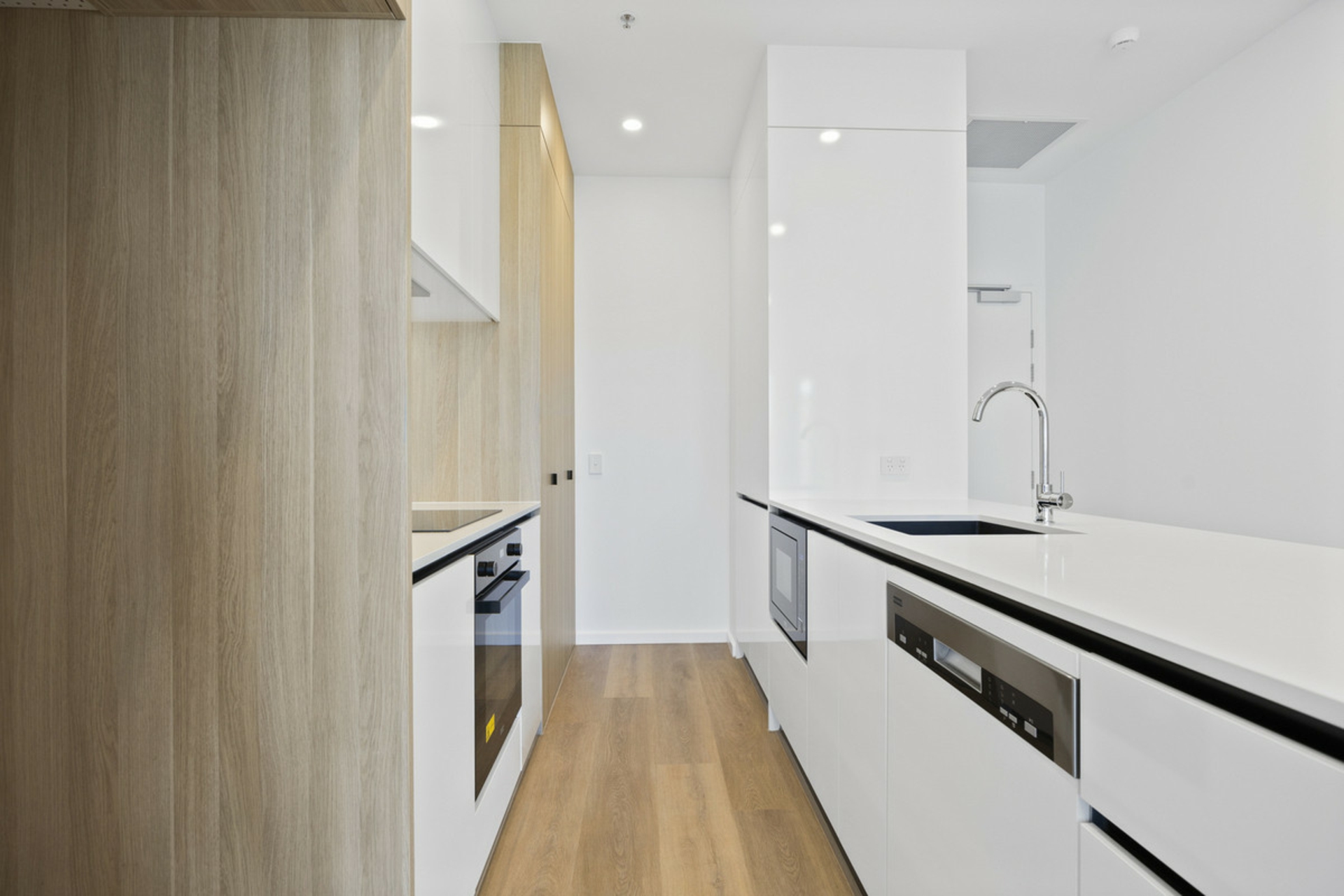 21/17 Captain Cook Crescent, GRIFFITH