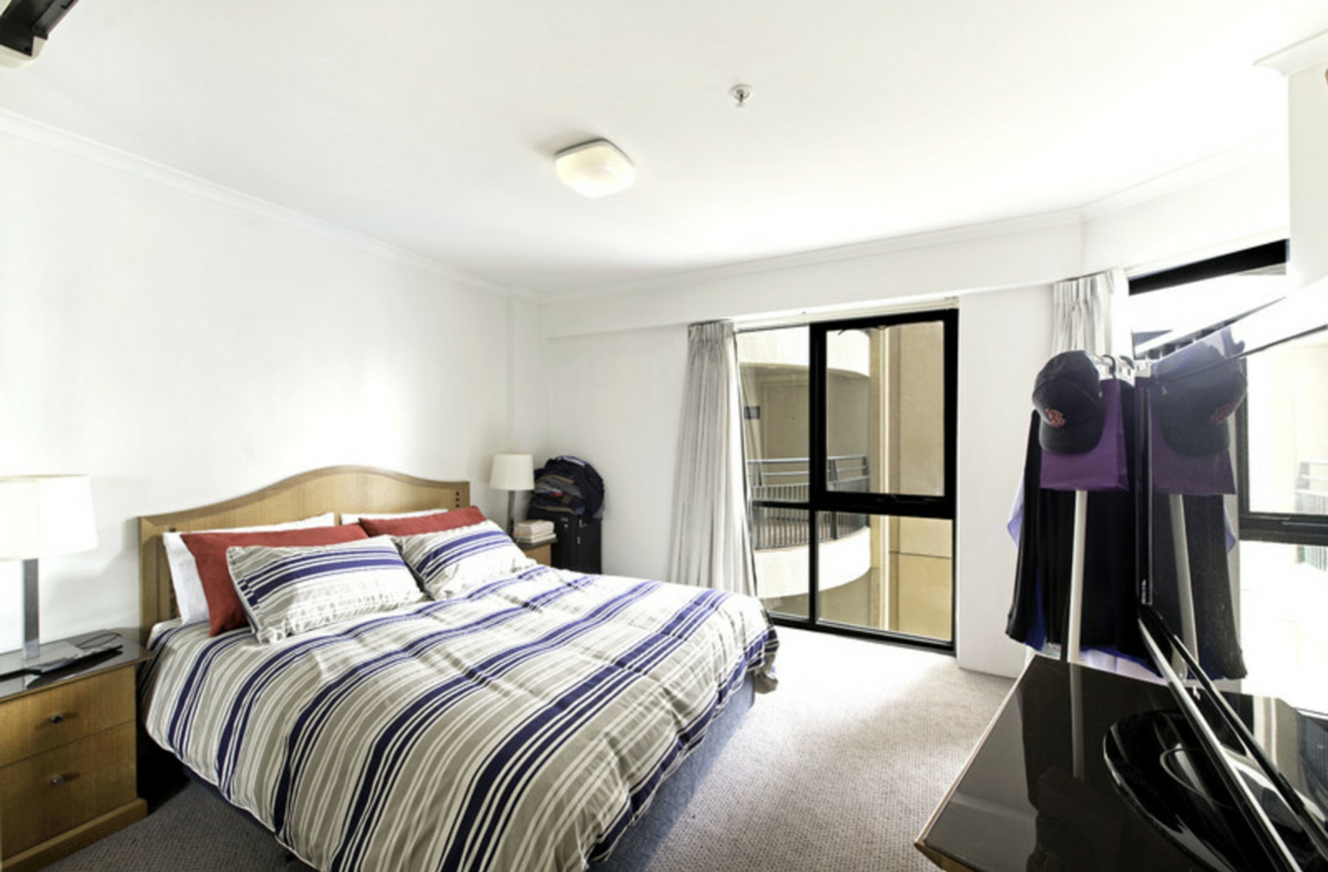 521/74 Northbourne Avenue, BRADDON