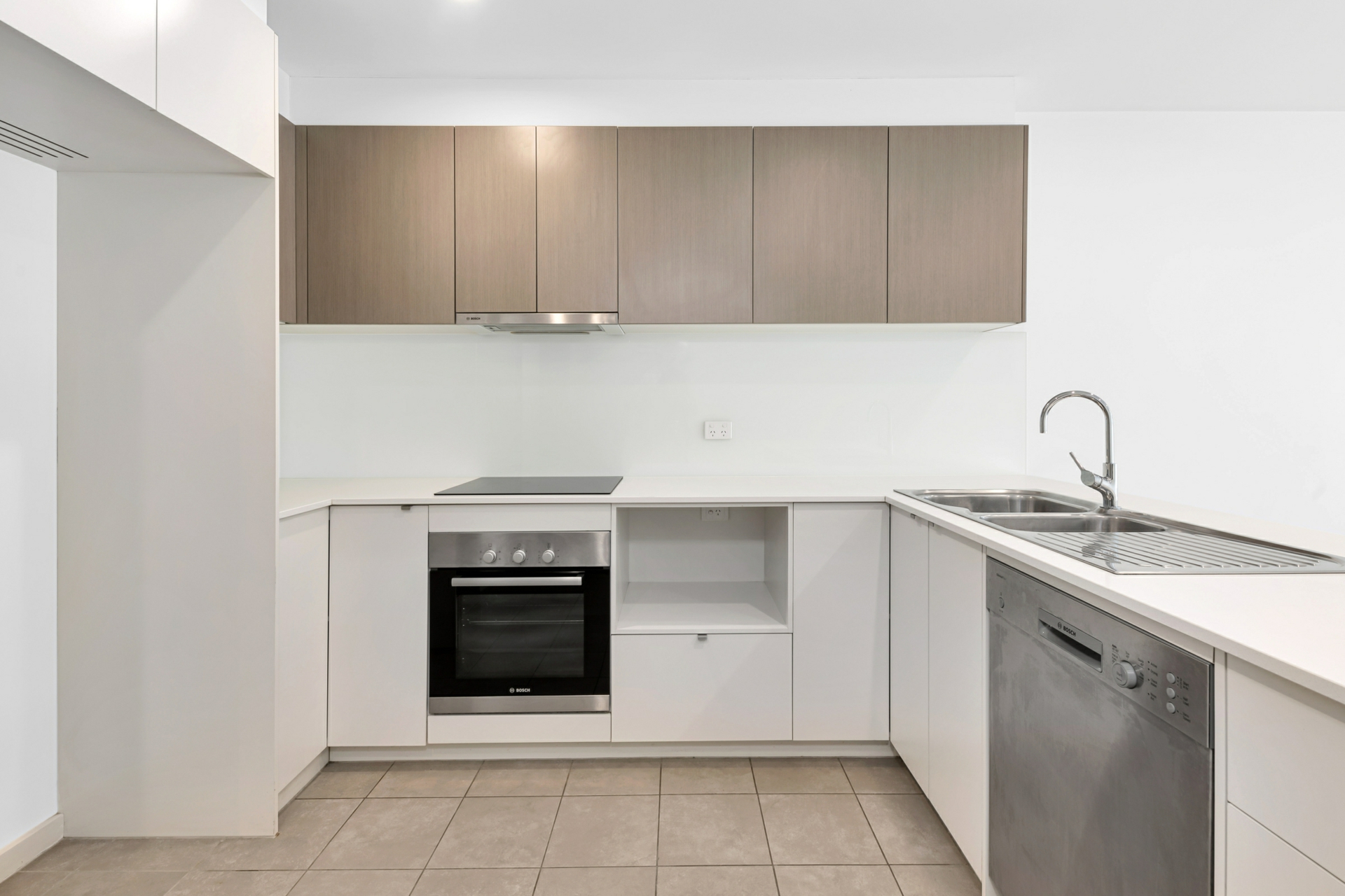 106/24 Girrahween Street, BRADDON