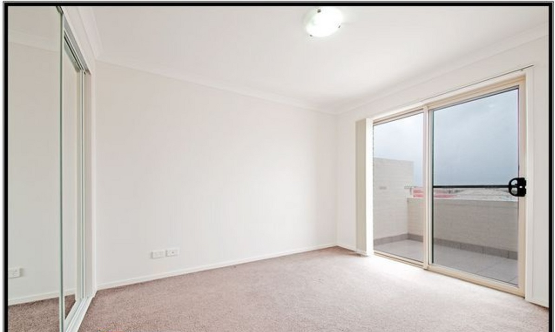 26 Jeff Snell Crescent, DUNLOP