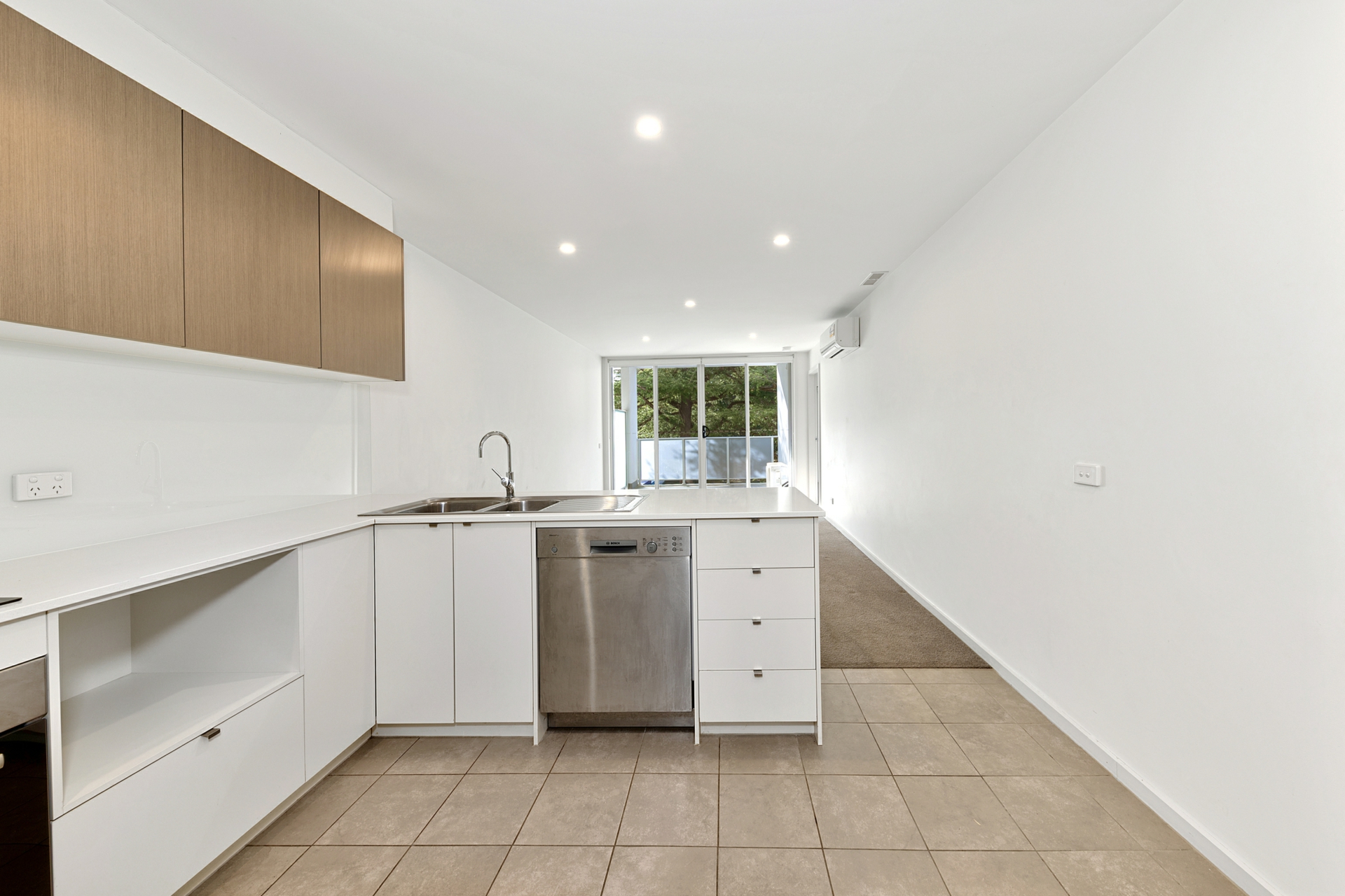 106/24 Girrahween Street, BRADDON