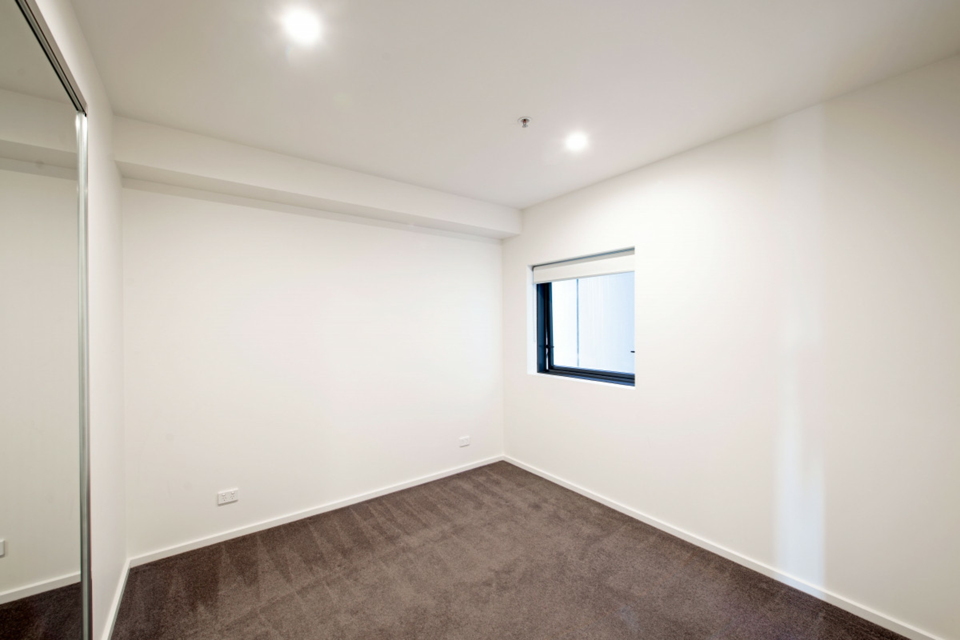 40/45 West Row, CITY