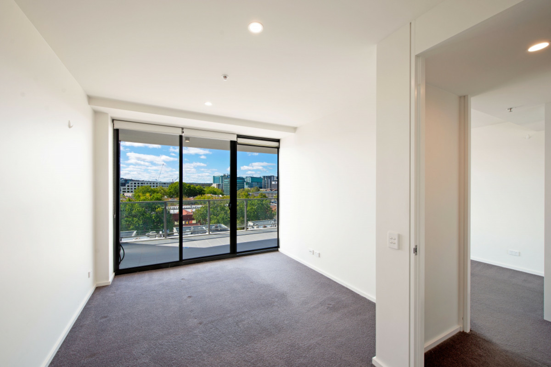 40/45 West Row, CITY