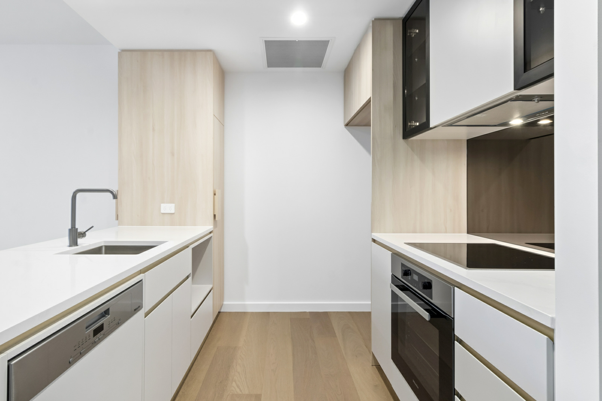 10/44 Constitution Avenue, PARKES