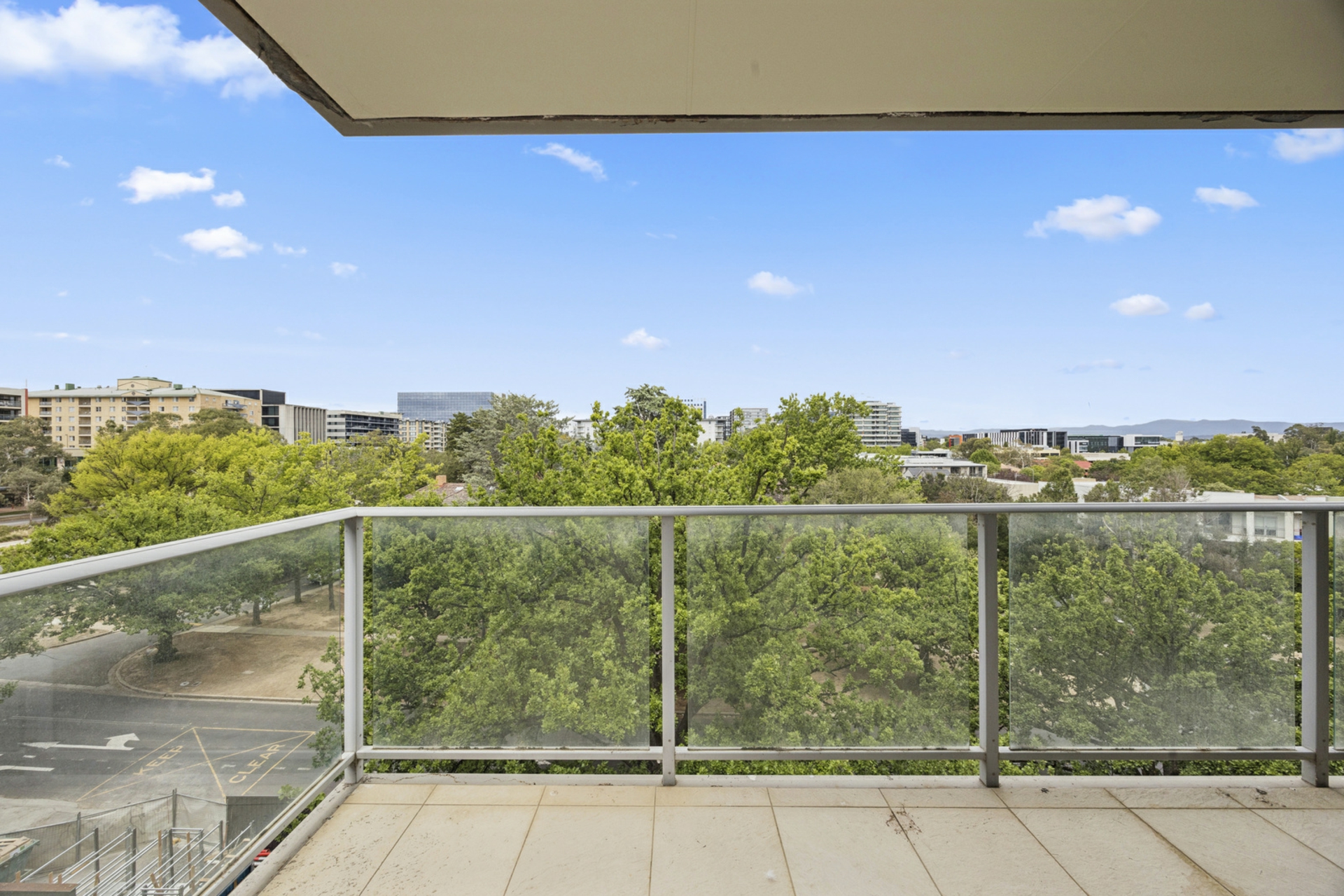 26/5 Gould Street — photo from LJ Hooker Canberra City