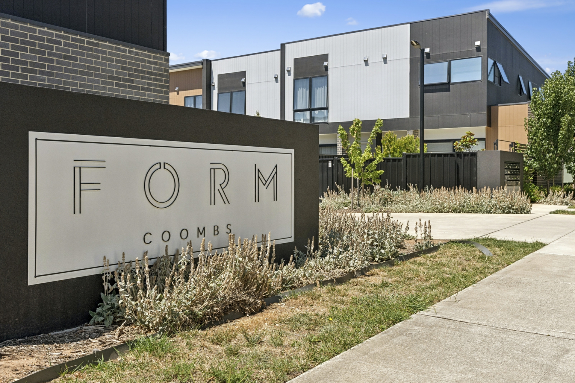 39/18 Cornelius Street — photo 13 of 16