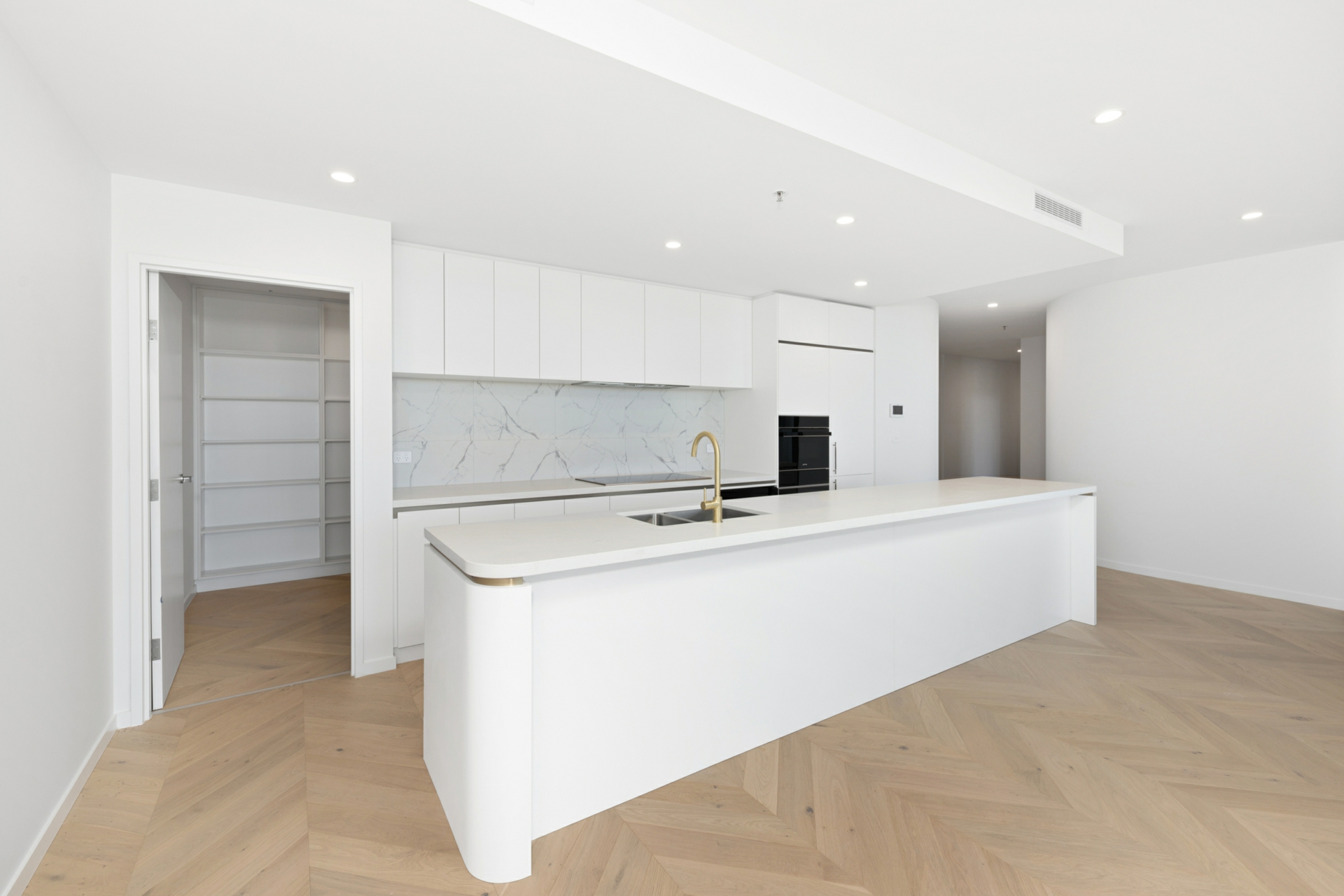 1507/1 Brewer Street — photo 10 of 30