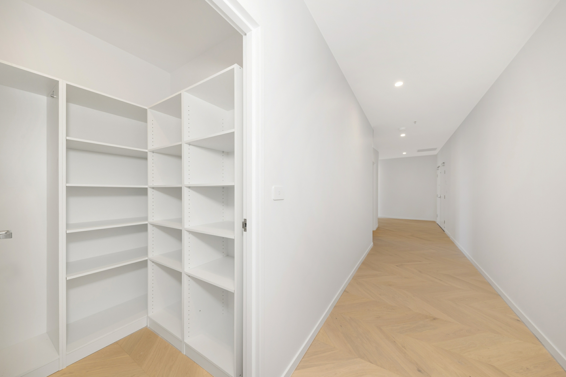 1507/1 Brewer Street — photo 16 of 30