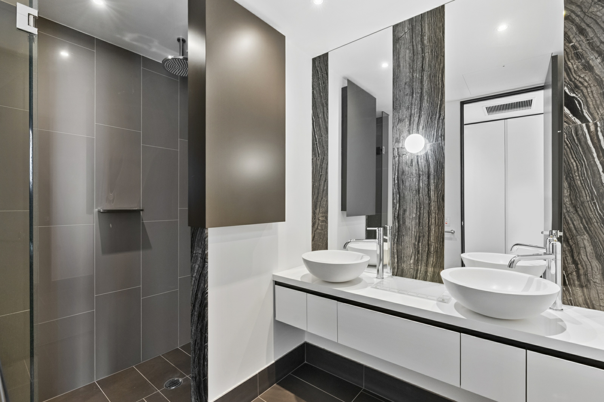 903/19 Marcus Clarke Street — photo 12 of 21