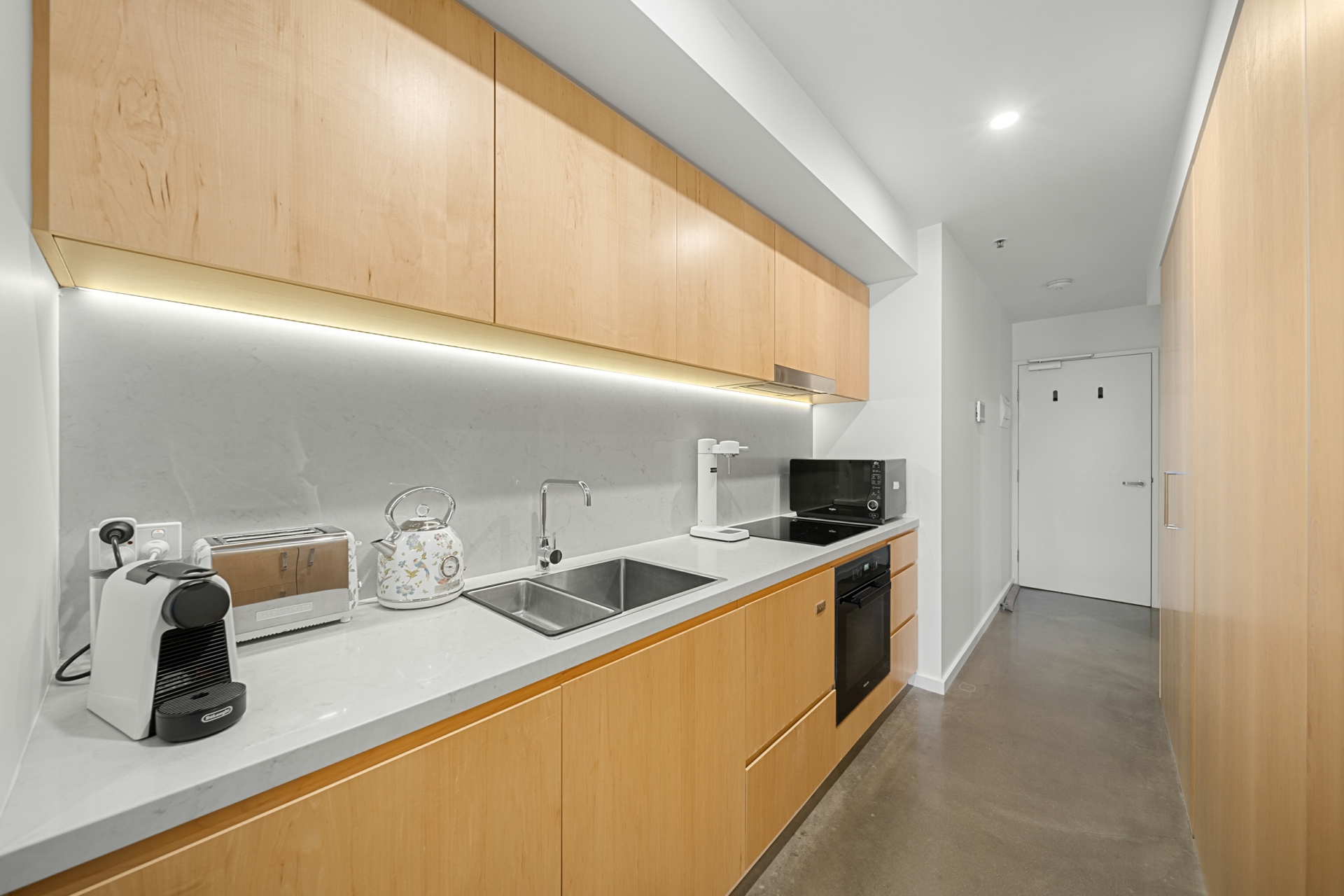 401/27 Lonsdale — photo 7 of 30