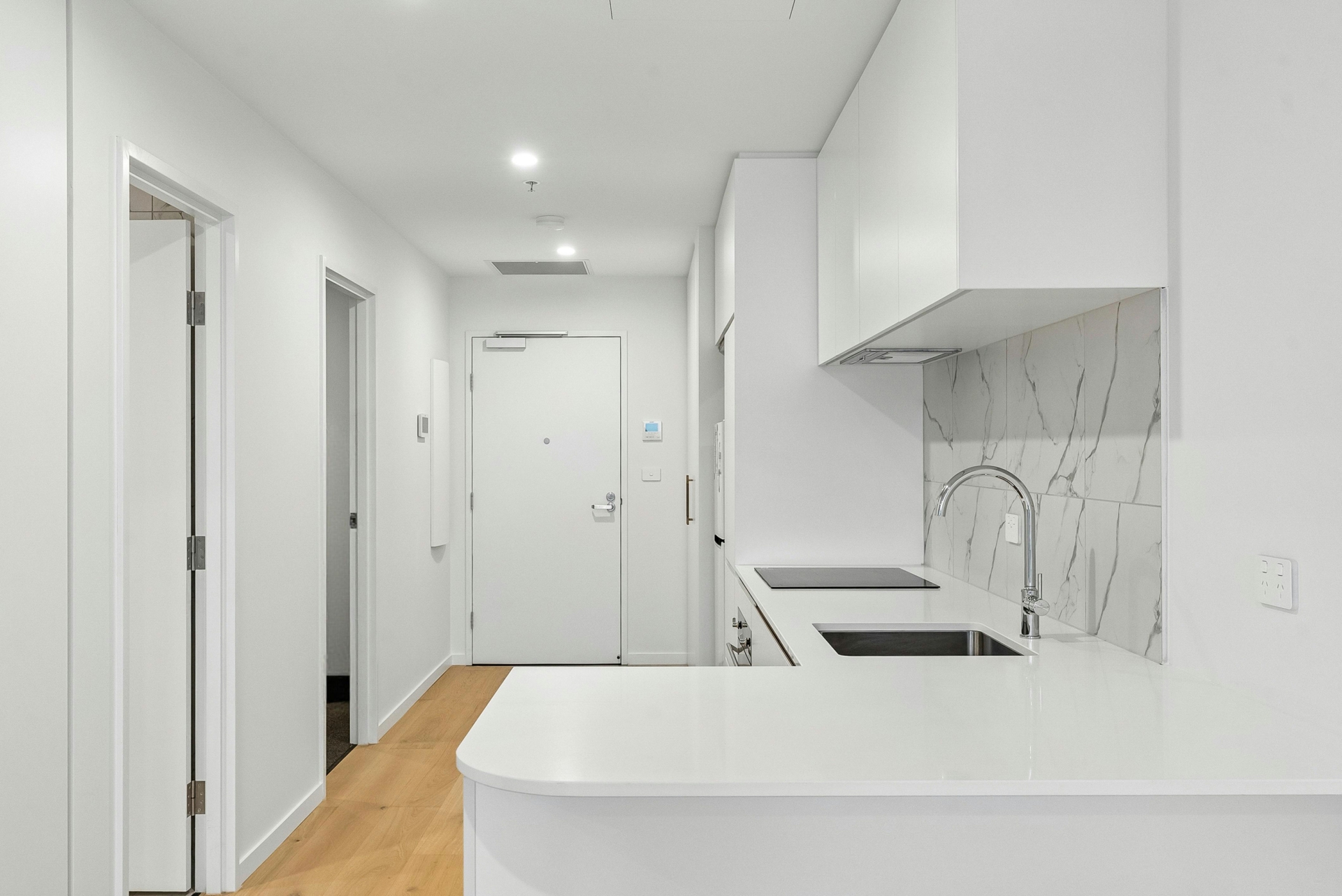 308/1 Brewer Street — photo 10 of 23