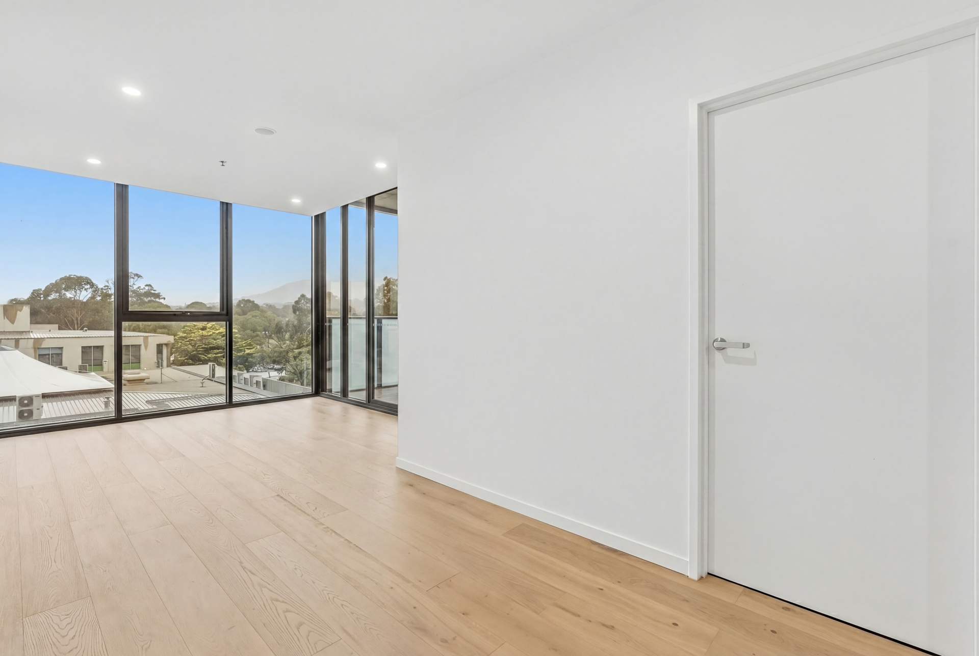 308/1 Brewer Street — photo 11 of 23