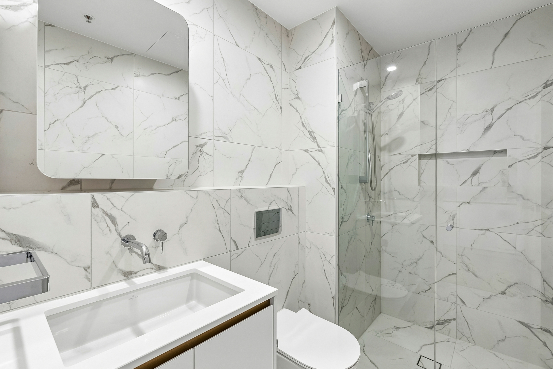 308/1 Brewer Street — photo 12 of 23
