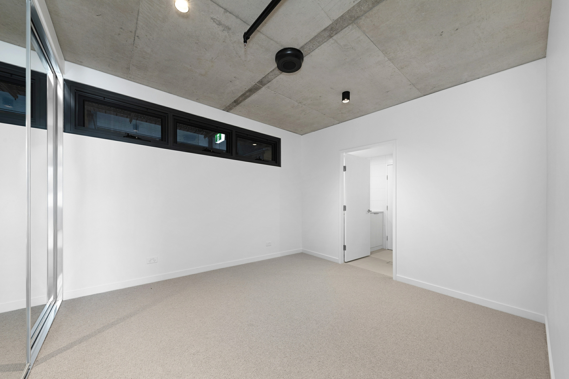 B113/1 Carden Street — photo 11 of 16