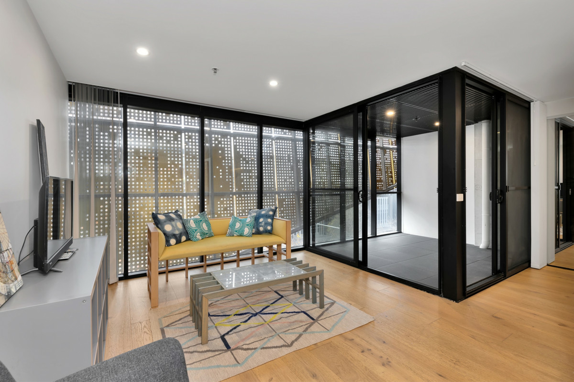 405/27 Lonsdale Street — photo from LJ Hooker Canberra City