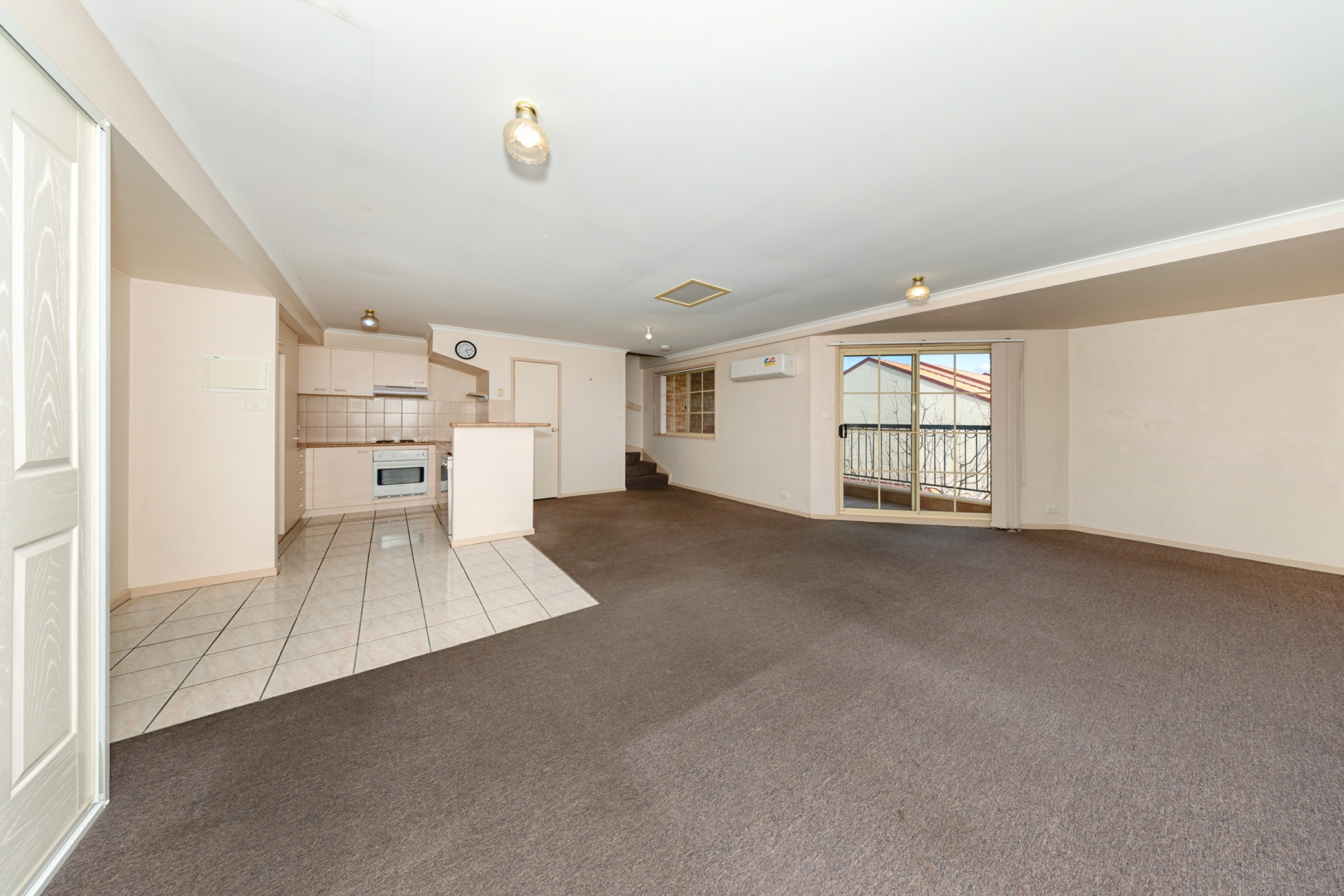 70/11 Fawkner Street — photo from LJ Hooker Canberra City