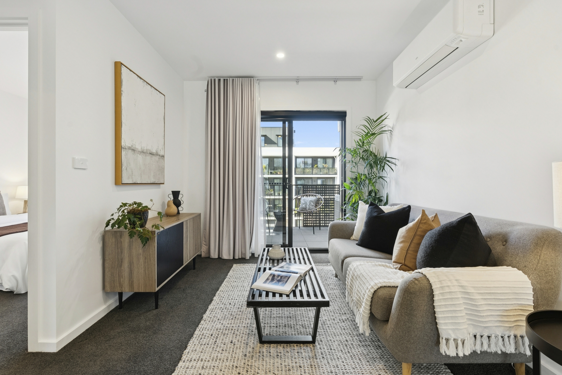 50/11 Hoolihan Street — photo from LJ Hooker Canberra City