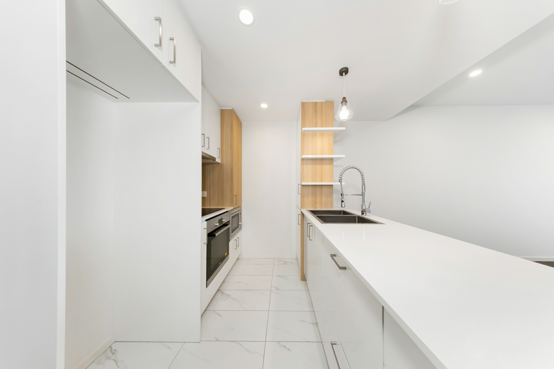 319/6 Cape Street — photo 3 of 22