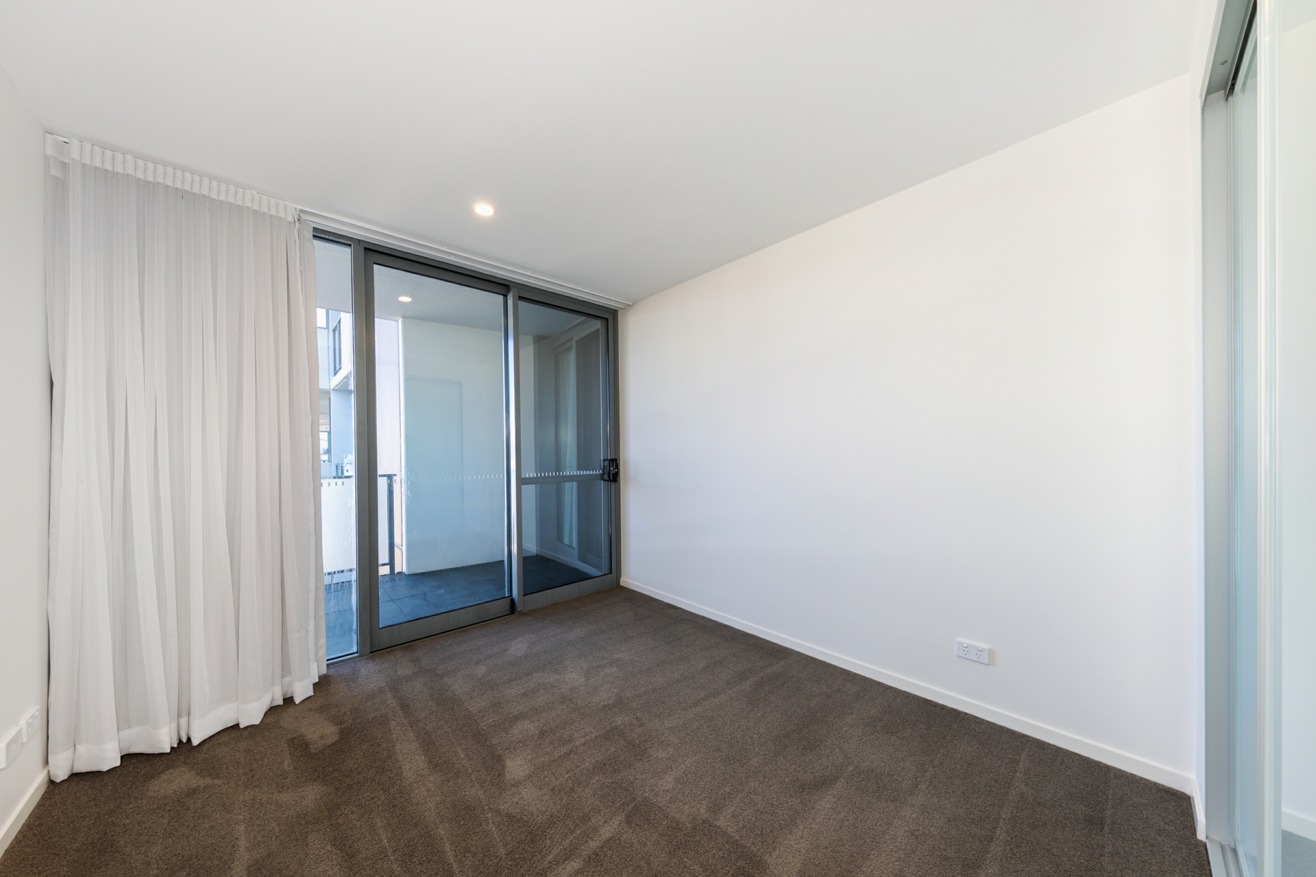319/6 Cape Street — photo 10 of 22