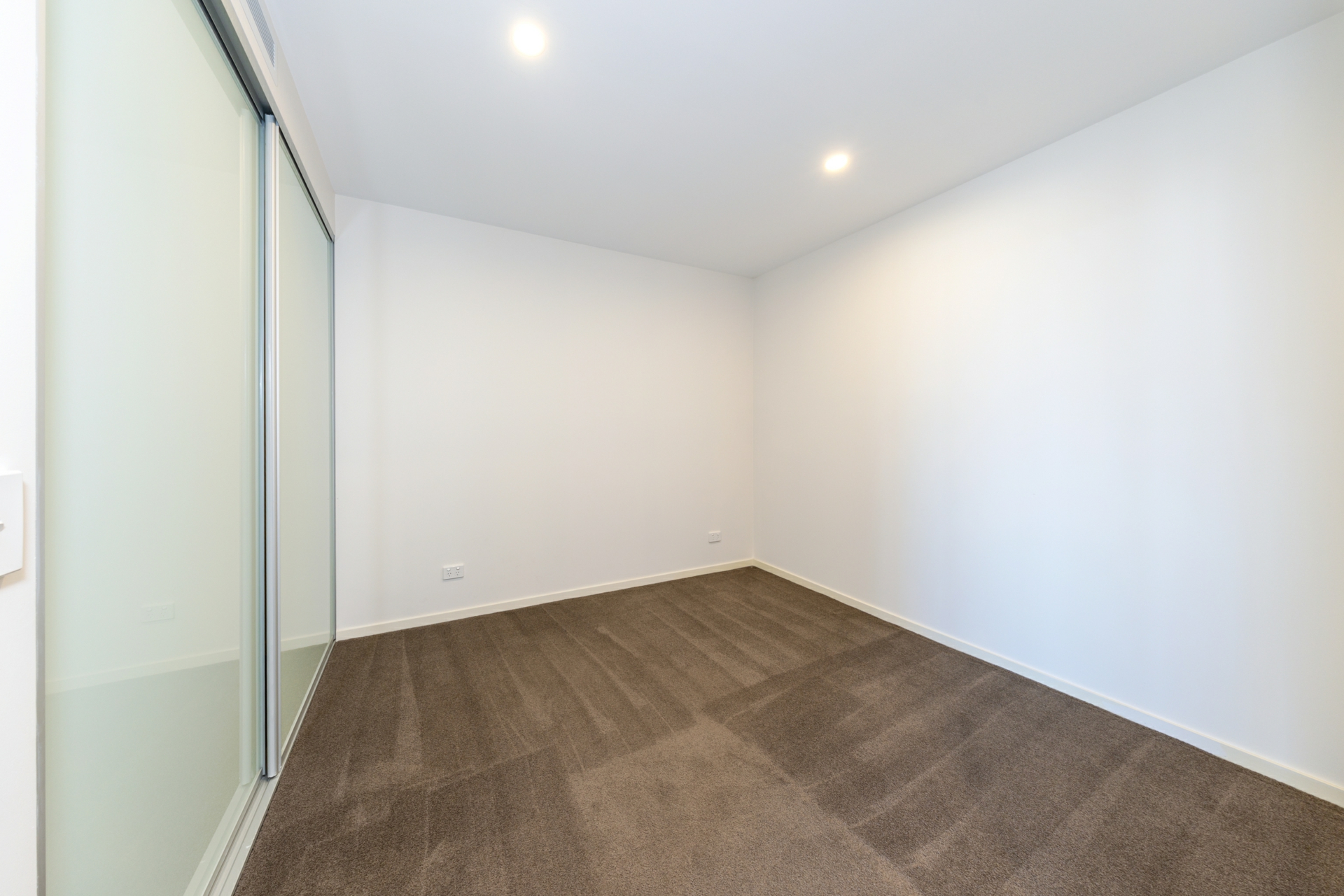 319/6 Cape Street — photo 11 of 22