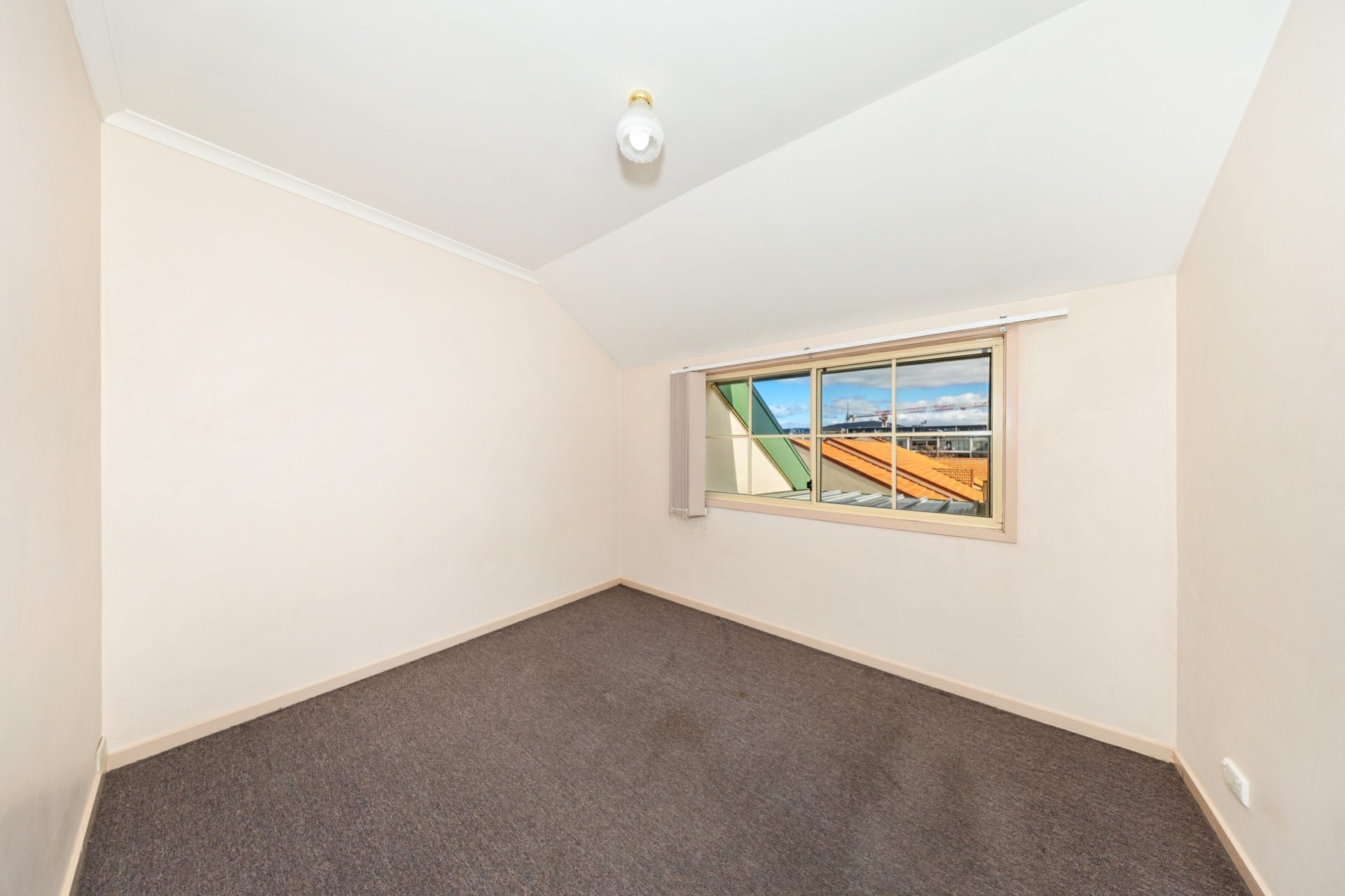 70/11 Fawkner Street — photo 8 of 18