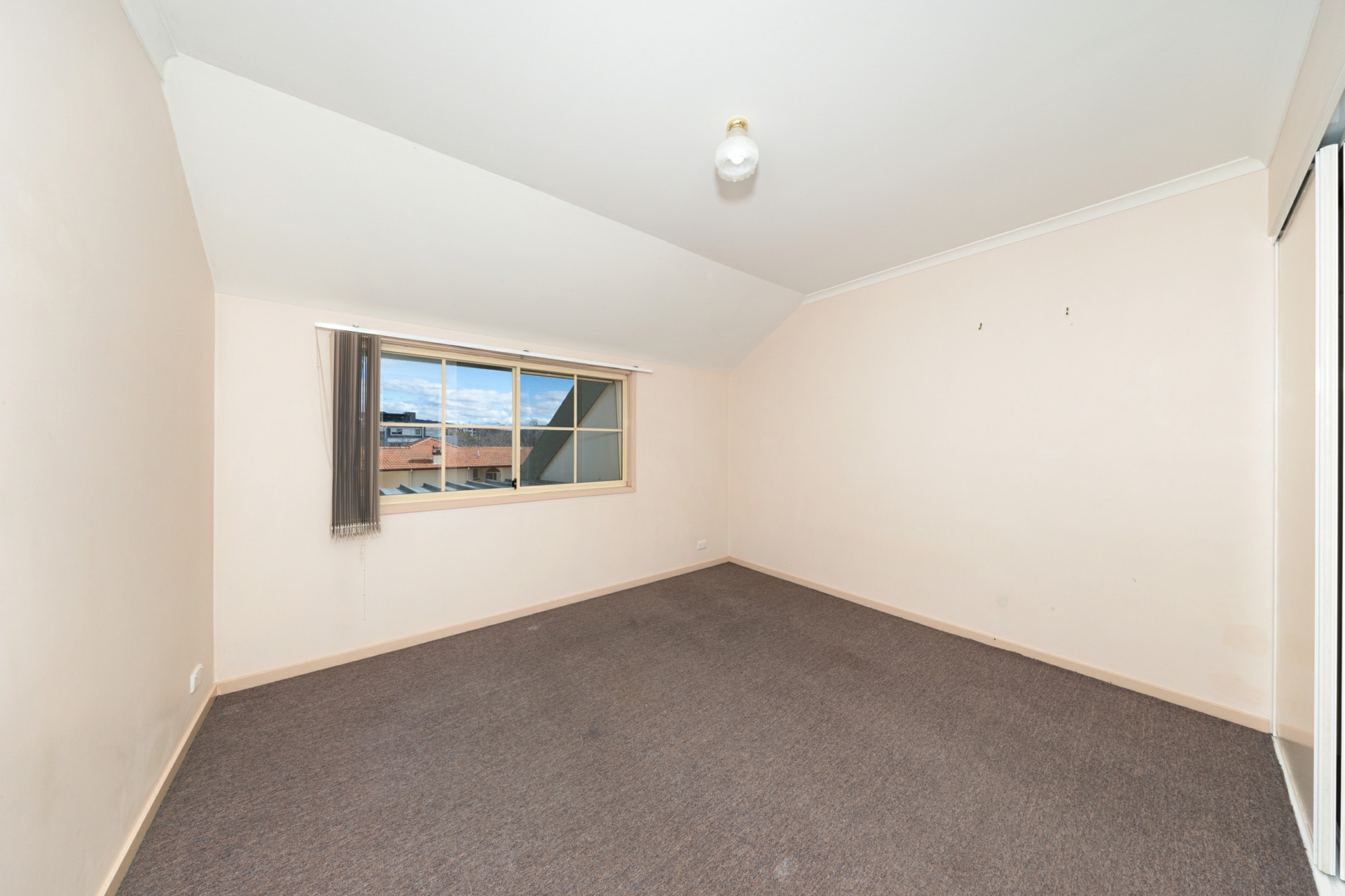 70/11 Fawkner Street — photo 10 of 18
