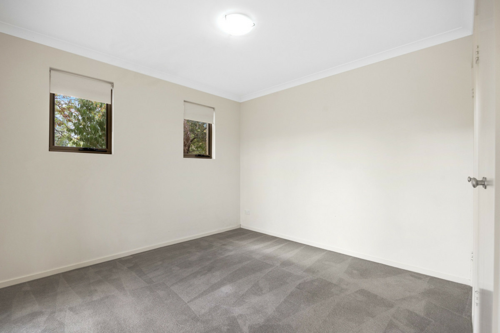 1/13 Burra Place — photo 6 of 11