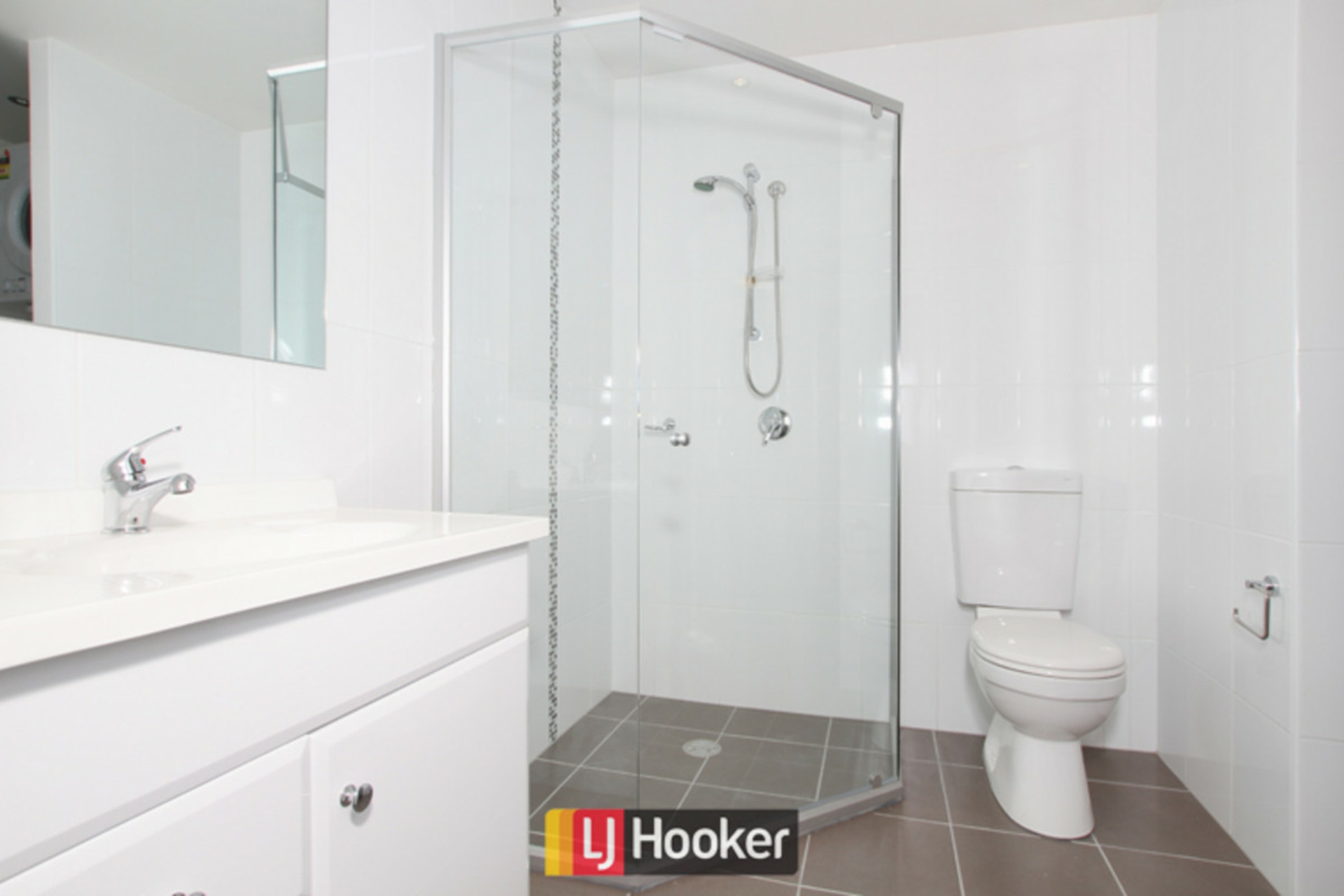148/140 Thynne Street — photo 7 of 10