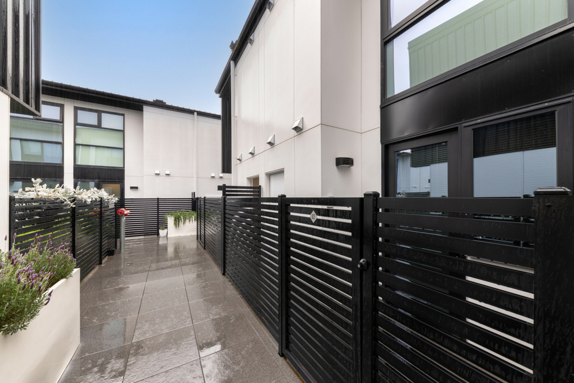 2/1 Calaby Street — photo 18 of 20
