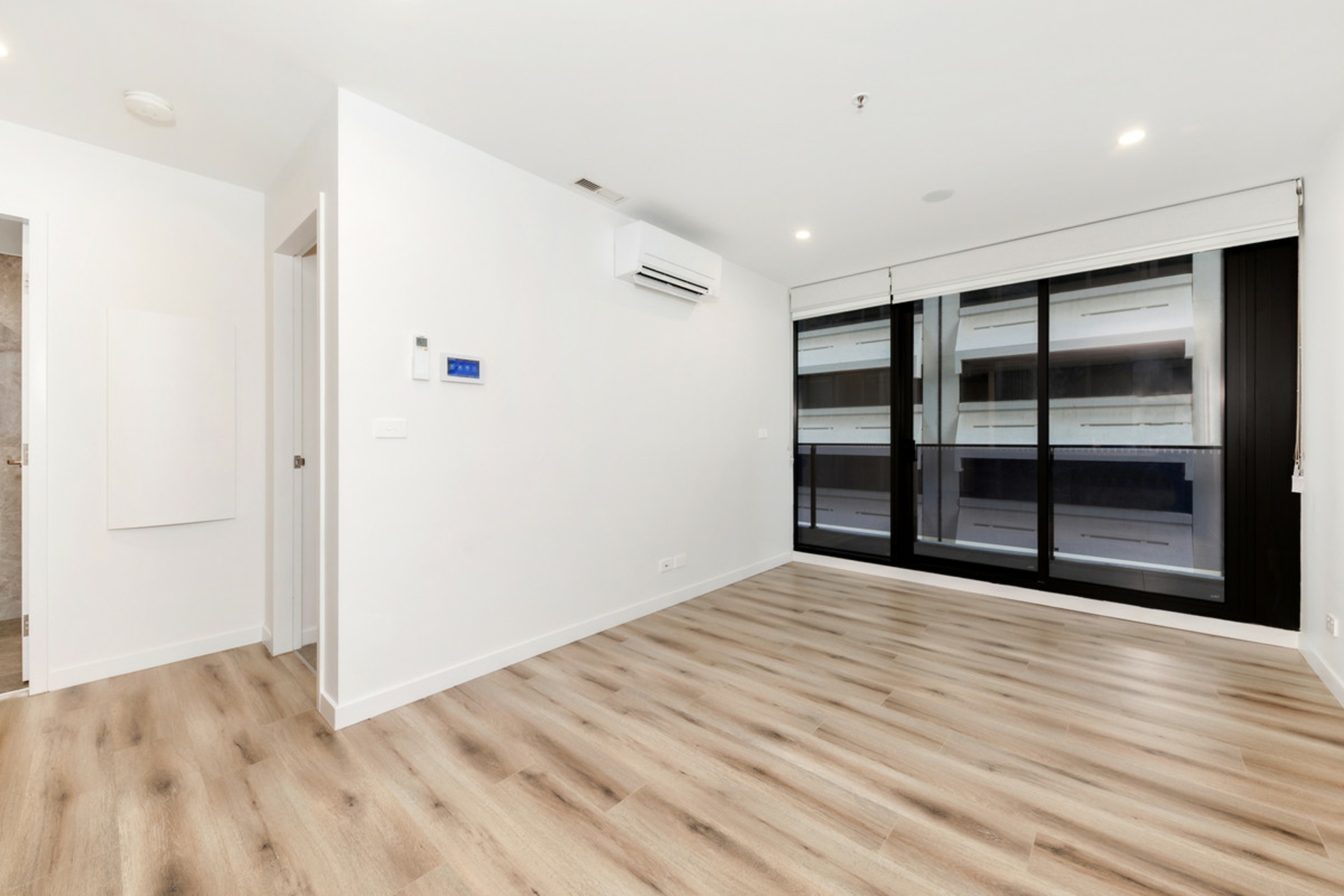 507/49 Furzer Street — photo 7 of 15