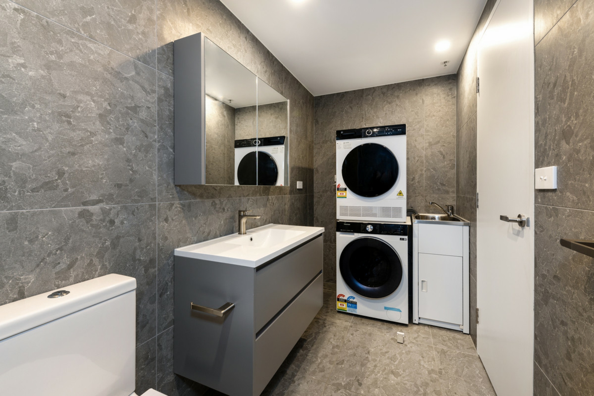 507/49 Furzer Street — photo 10 of 15