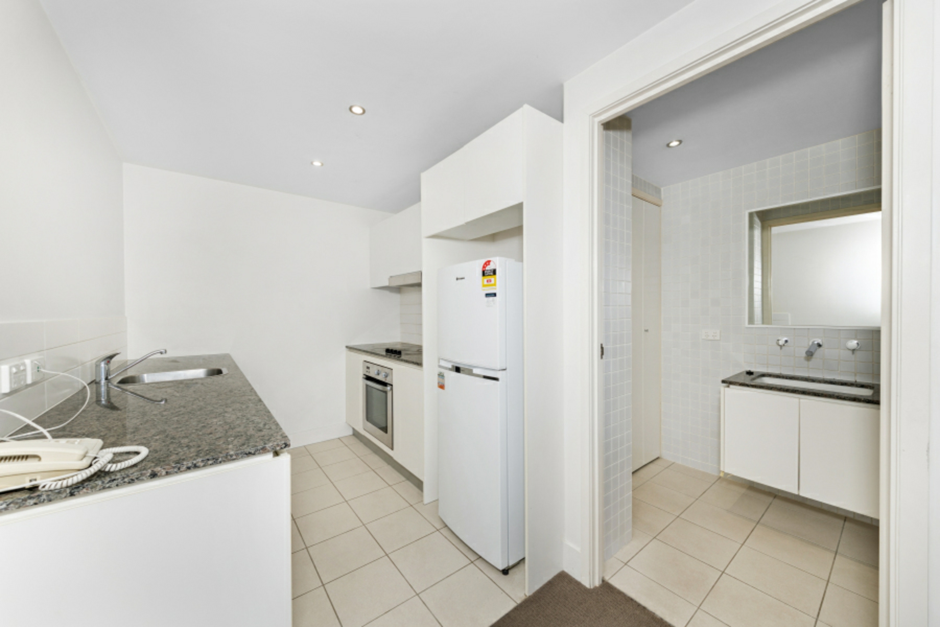 164/77 Northbourne Avenue — photo 8 of 18
