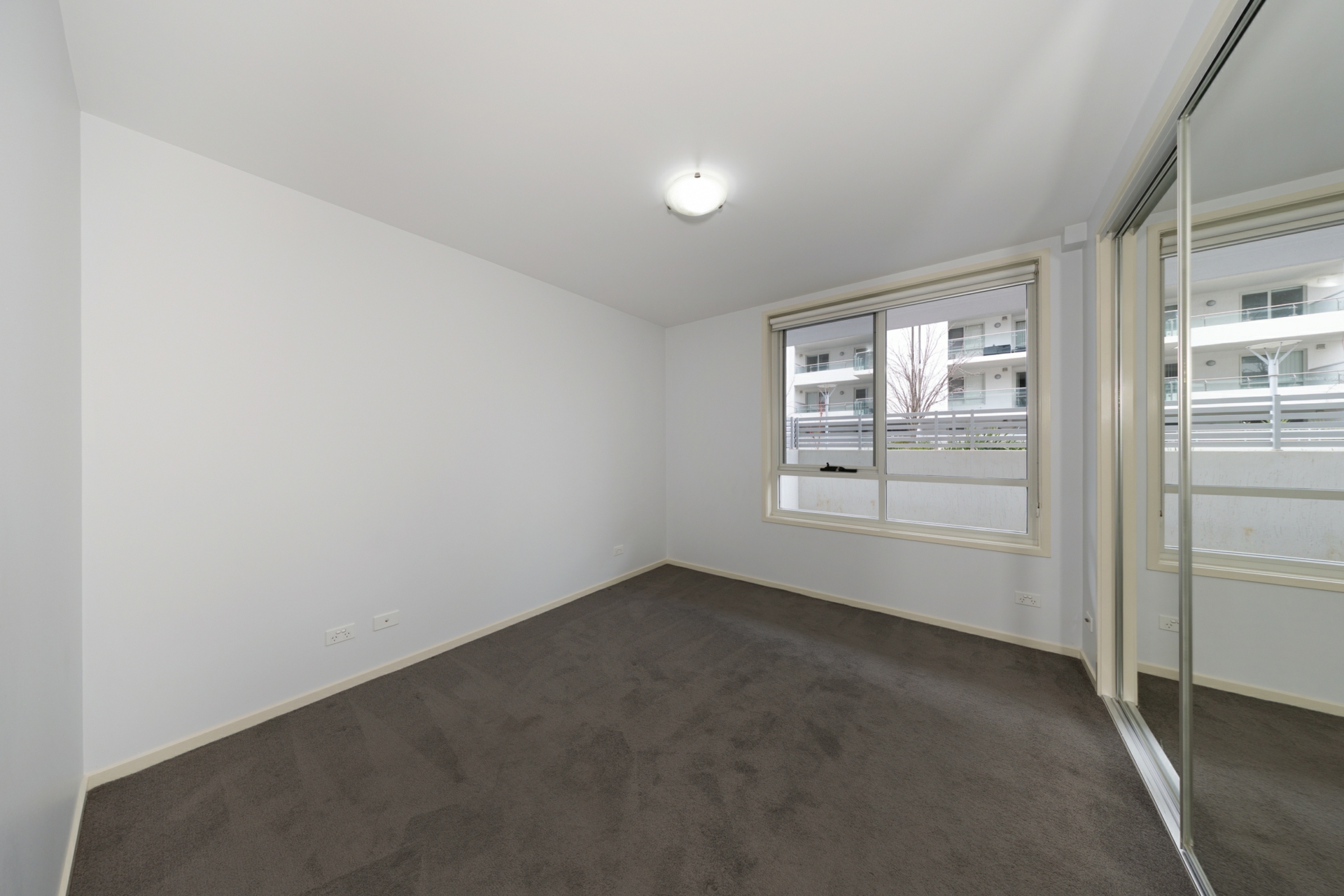 167/60 College Street — photo 11 of 17