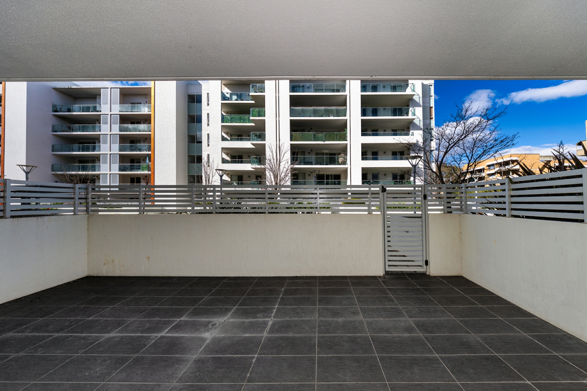 167/60 College Street — photo 13 of 17