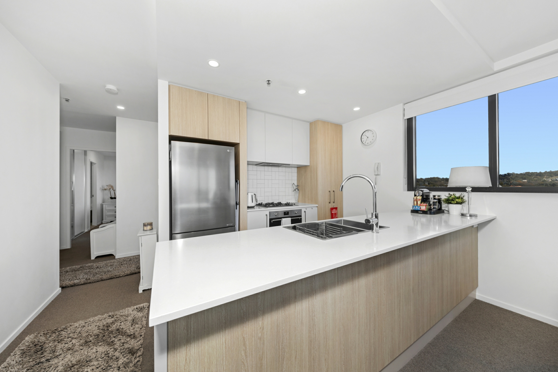 63/11 Irving Street — photo 6 of 24