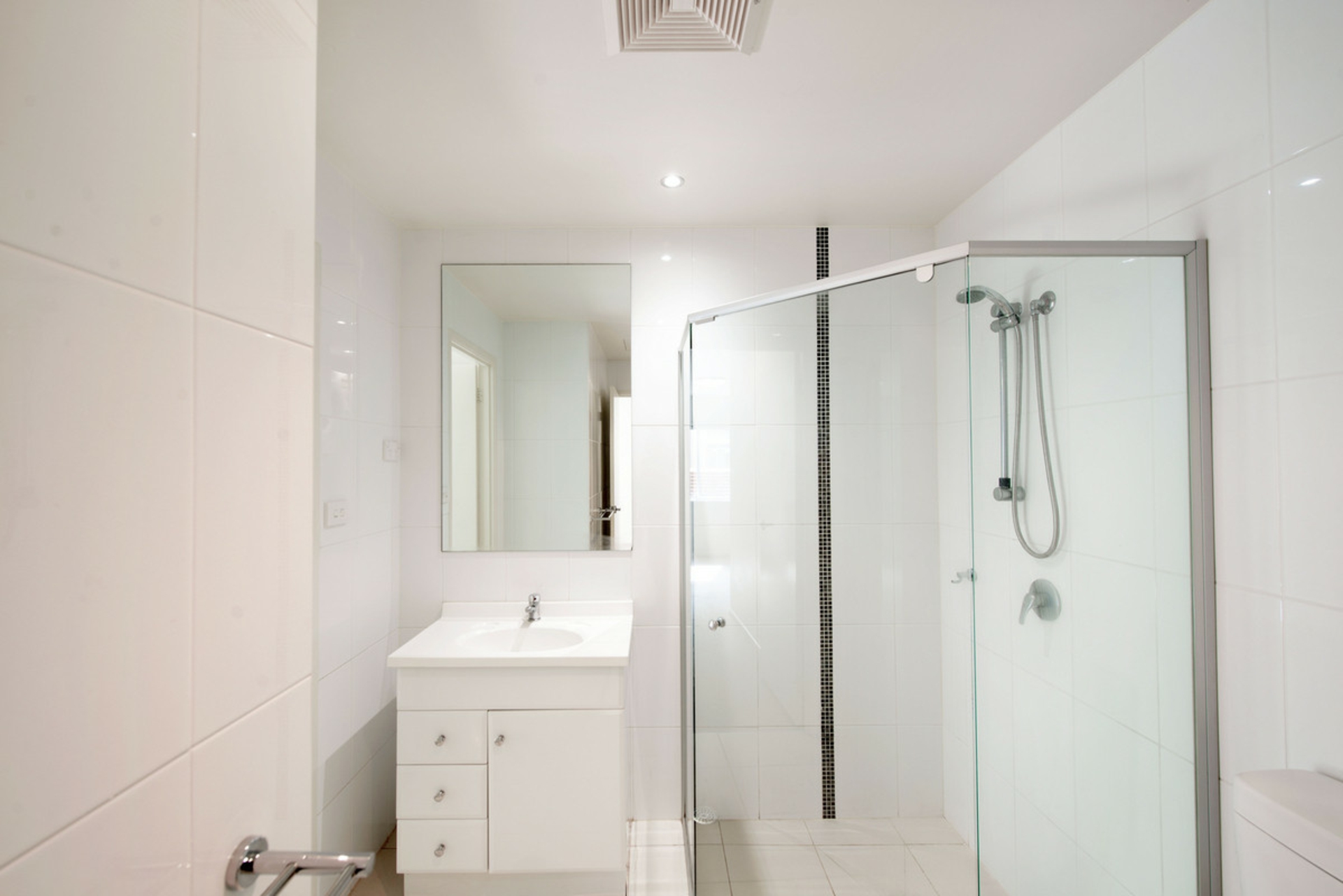 151/140 Thynne Street — photo 8 of 12