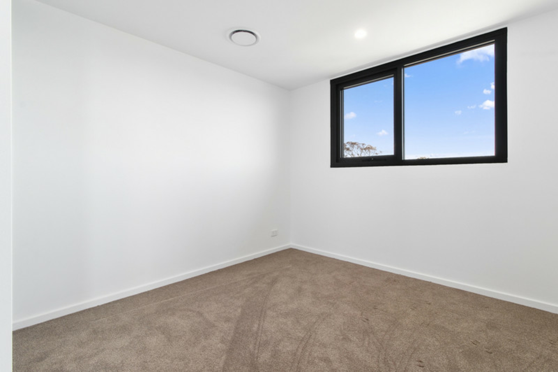 66/11 Camilleri Way — photo 10 of 17