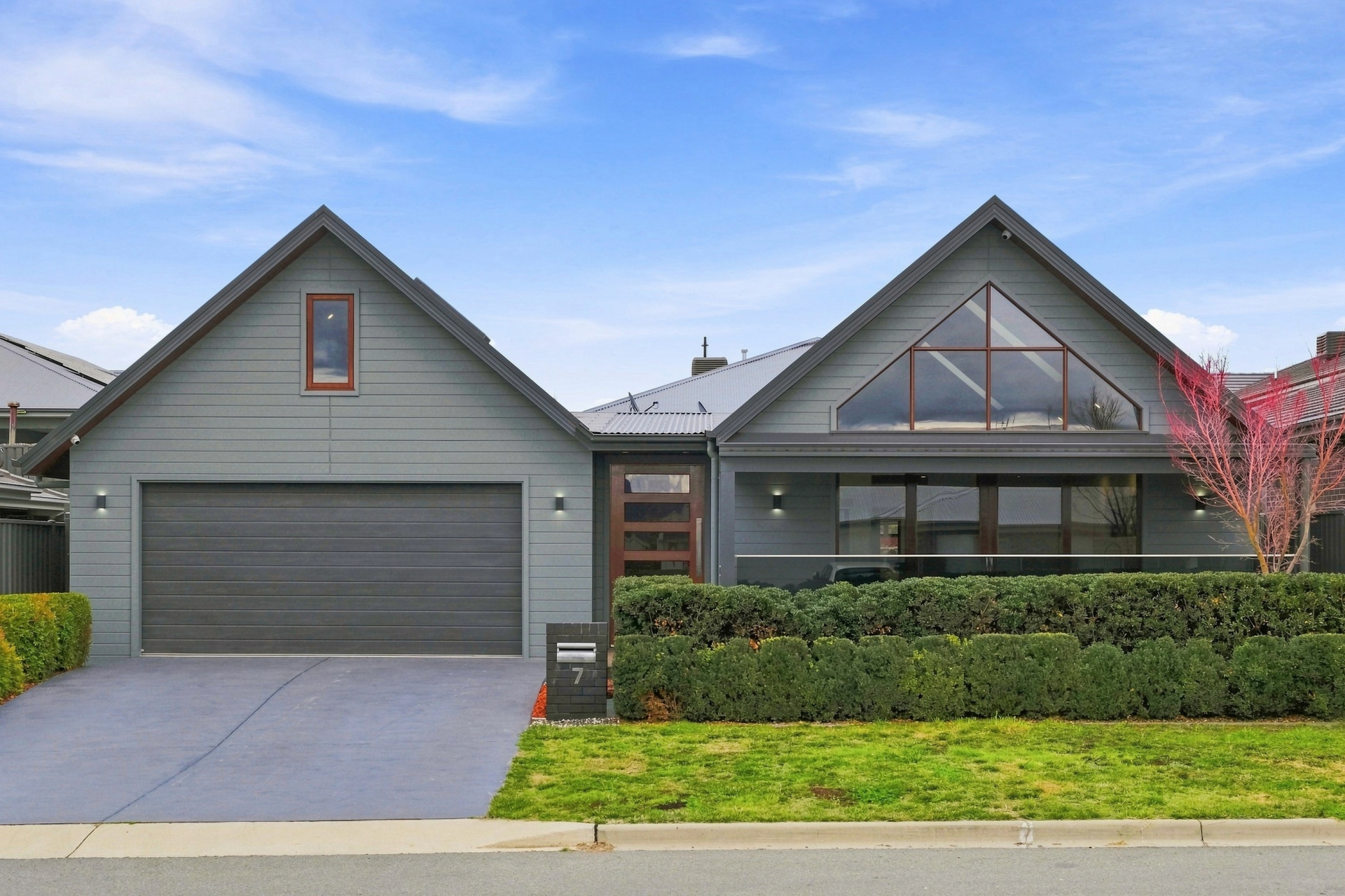 7 Fowlie Terrace — photo 2 of 30