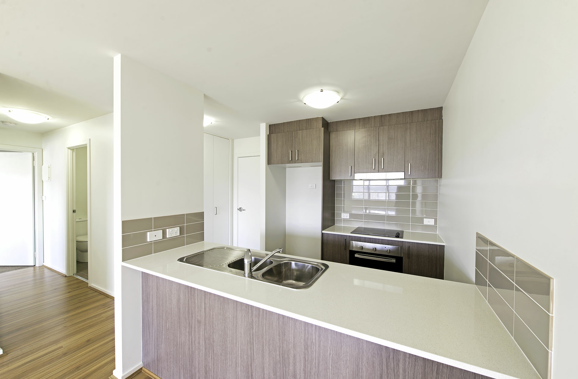 113/41 Philip Hodgins Street — photo 4 of 10