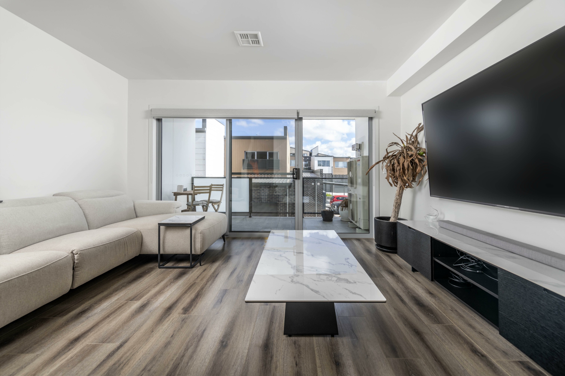 20/20 Pumpurs Crescent — photo from LJ Hooker Canberra City