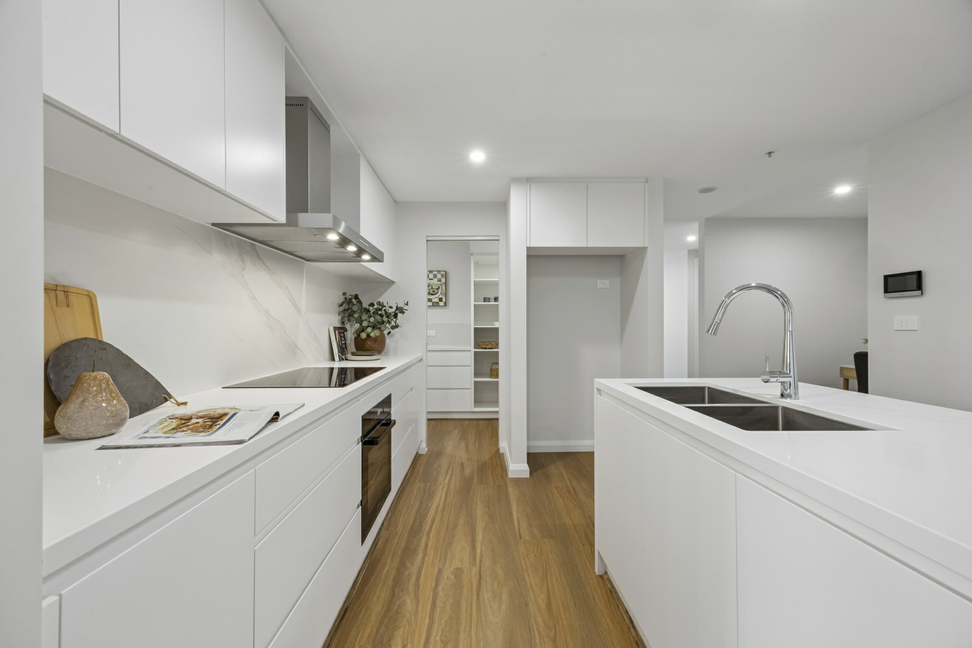 1/37 Forbes Street — photo 6 of 30
