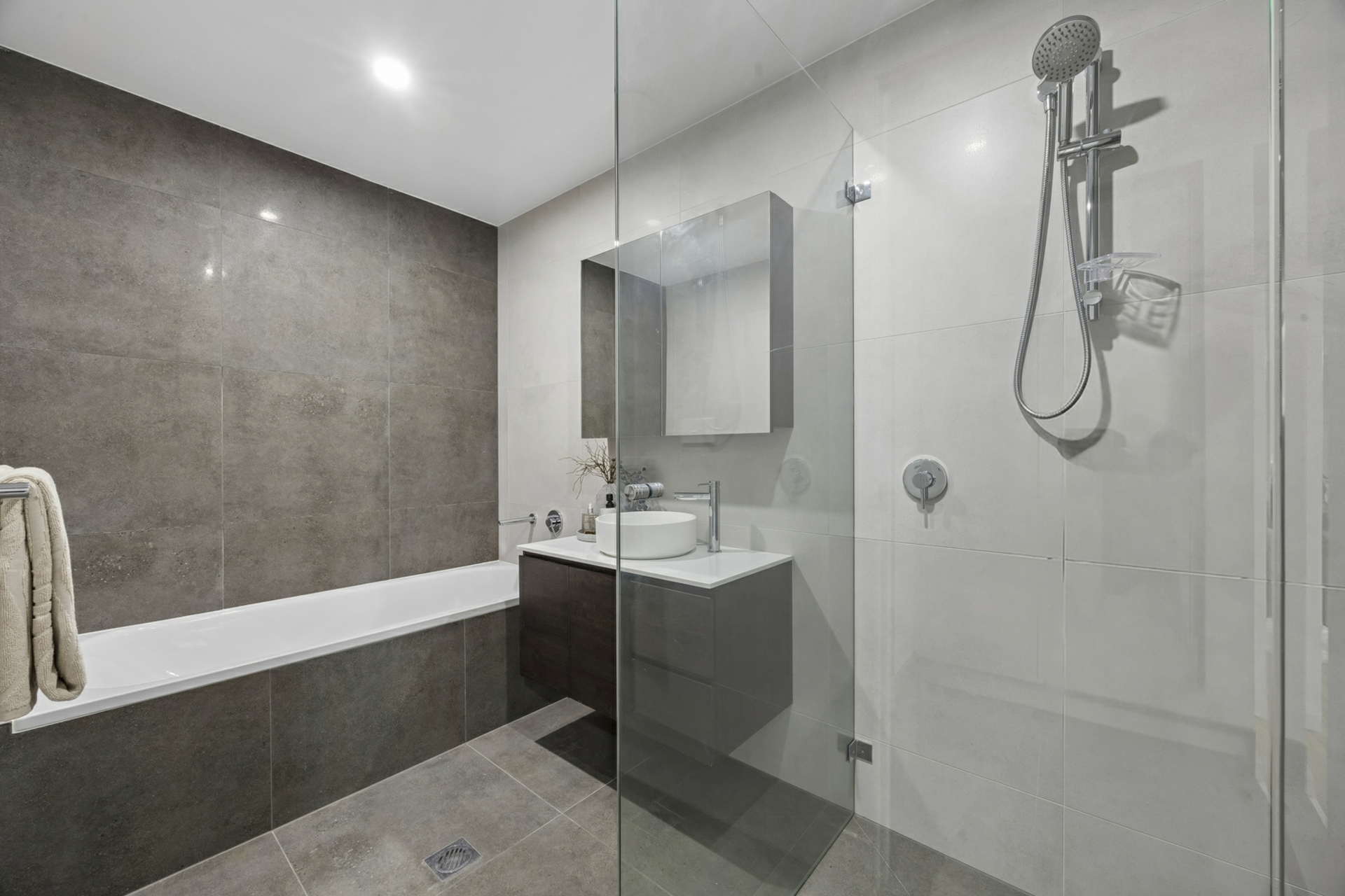1/37 Forbes Street — photo 16 of 30