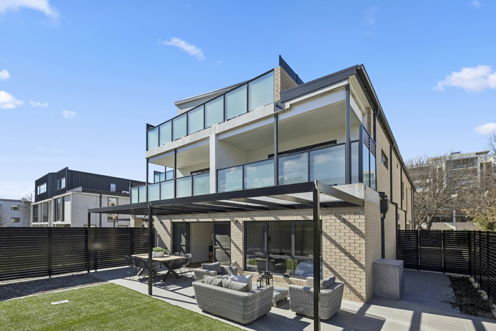 1/37 Forbes Street — photo 20 of 30