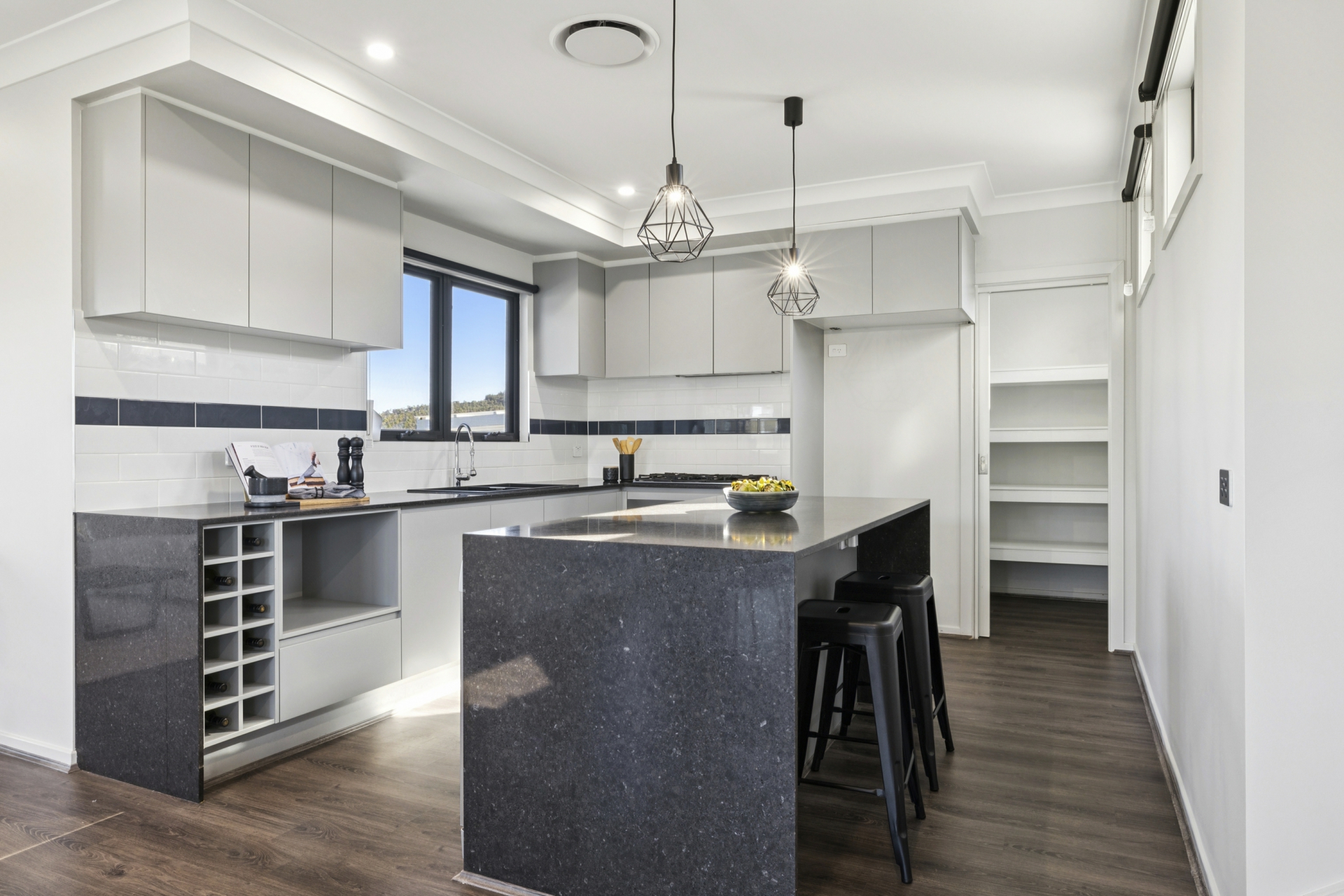 27 Temple Terrace — photo 10 of 30