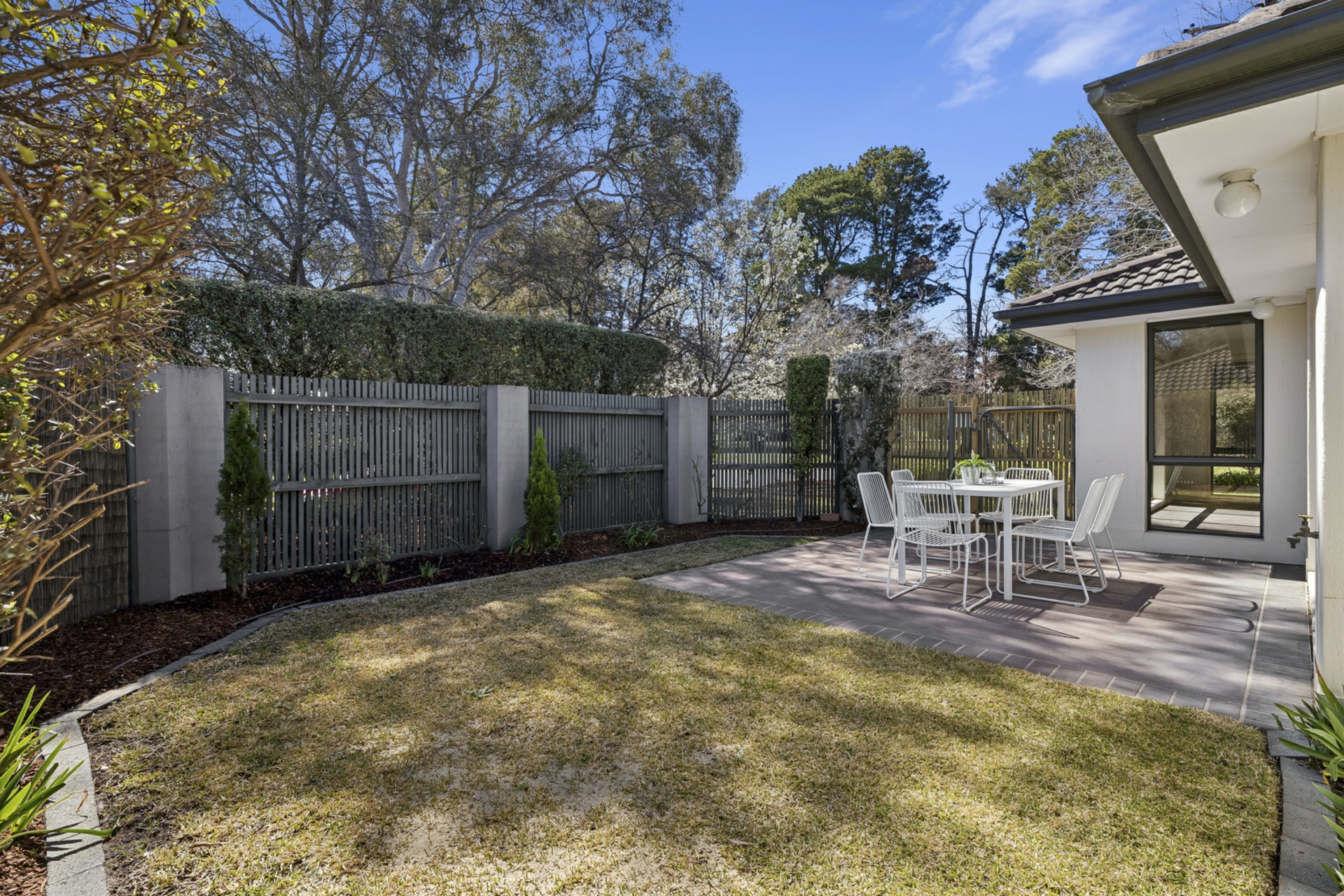 27 Melba Street — photo 17 of 28