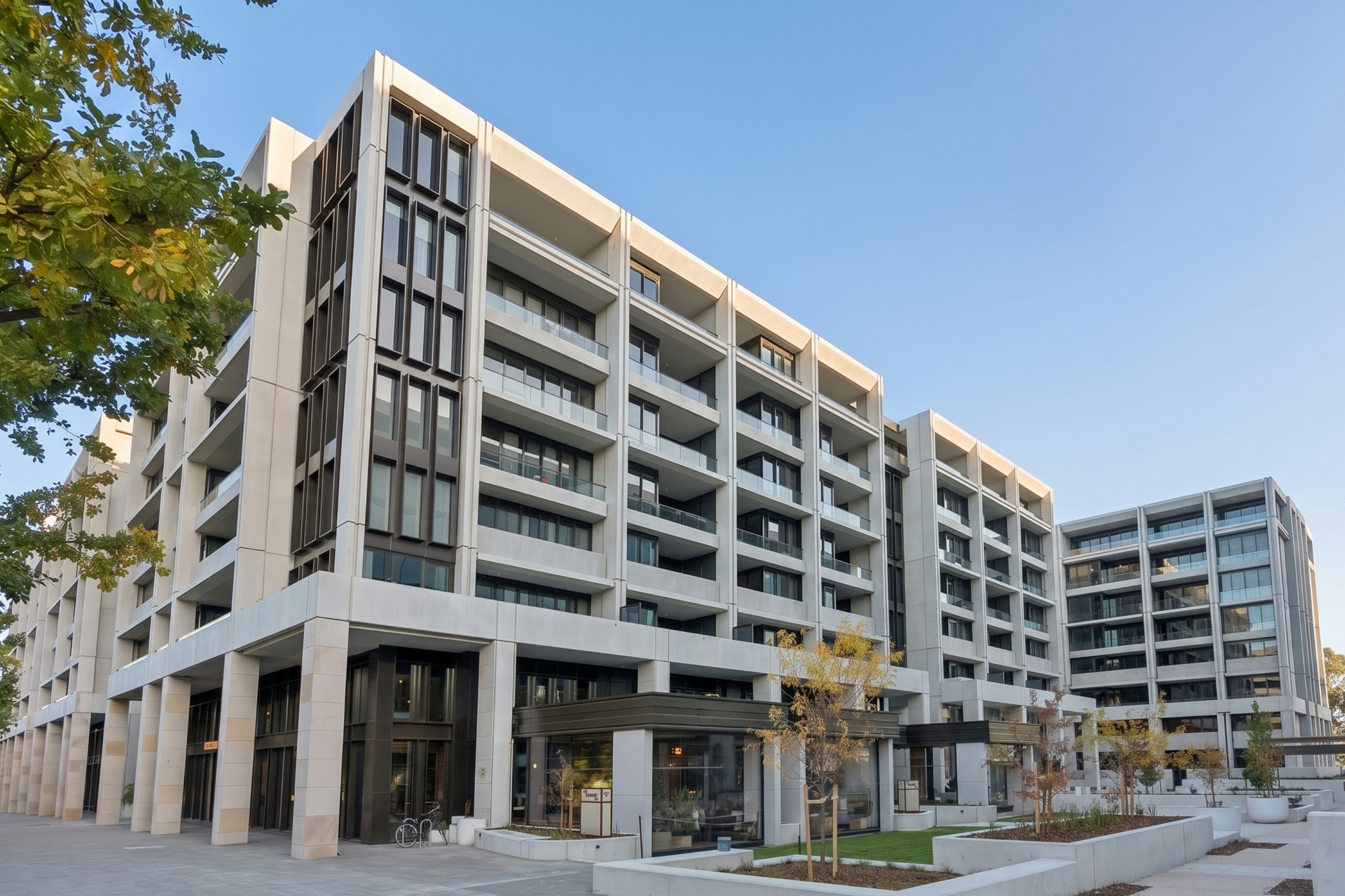 278/62 Constitution Avenue — photo from LJ Hooker Canberra City