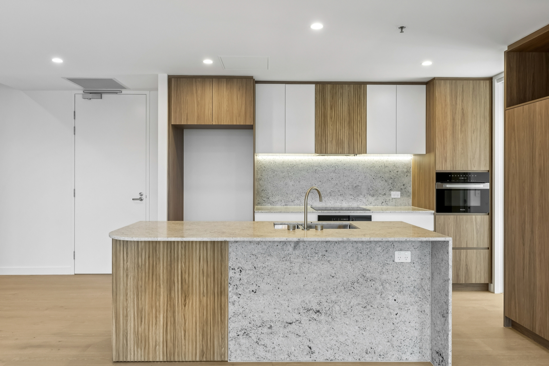 249/62 Constitution Avenue — photo from LJ Hooker Canberra City