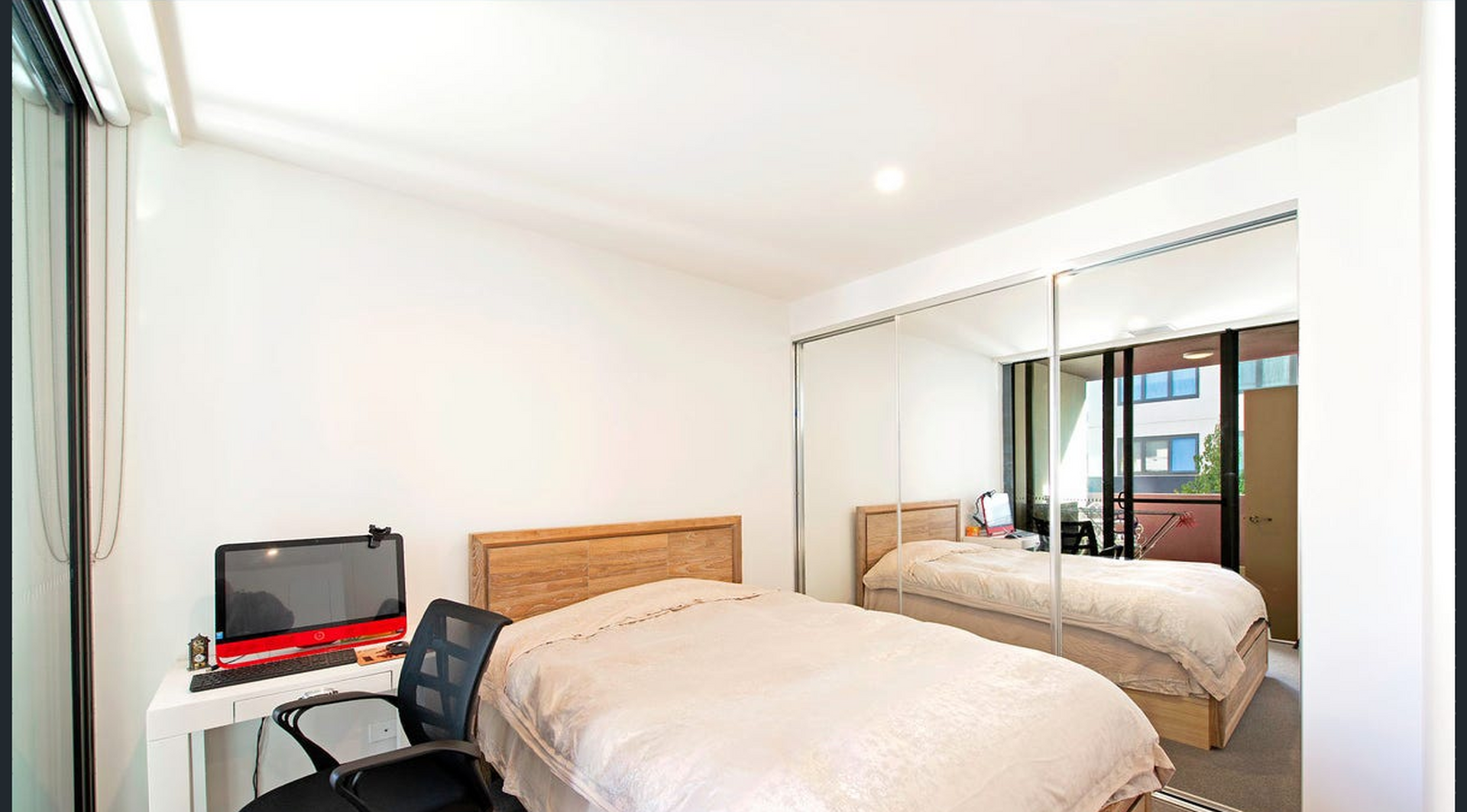208/102 Northbourne Avenue — photo 6 of 7
